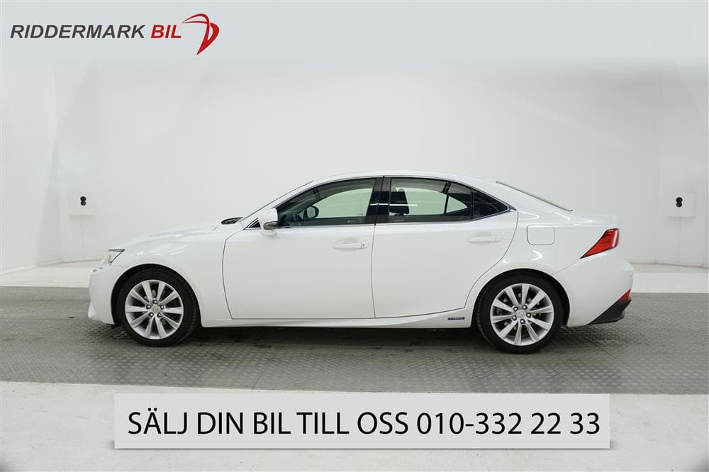 Lexus IS 300h 181hk