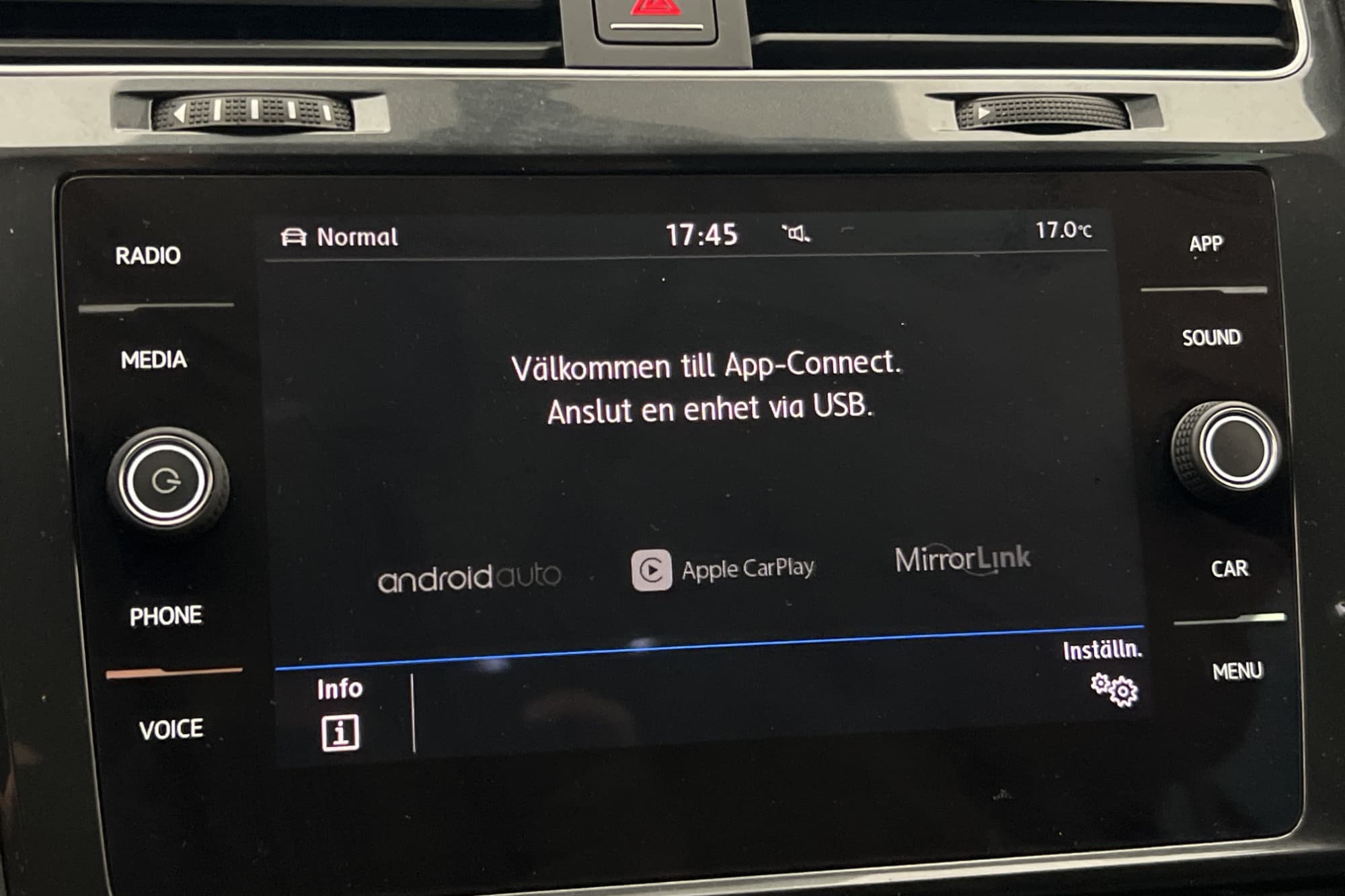 Volkswagen Golf Alltrack 1.8 TSI 4M Kamera Cockpit Värmare