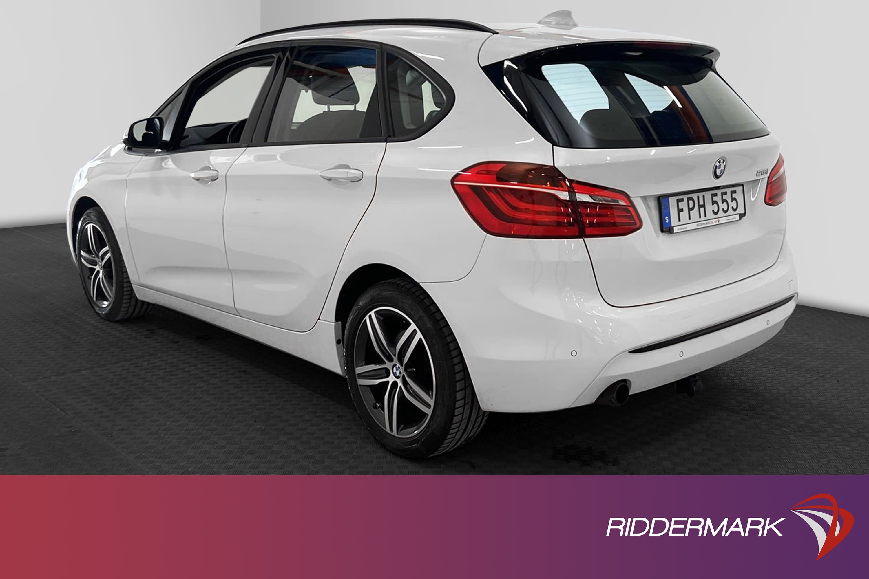 BMW 218i Active Tourer 136hk