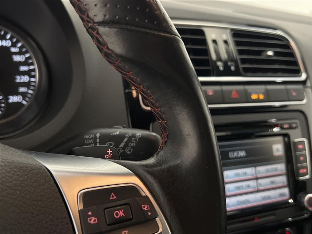 Volkswagen Polo GTI 180hk Sportsäten Touchskärm Välservadinteriör