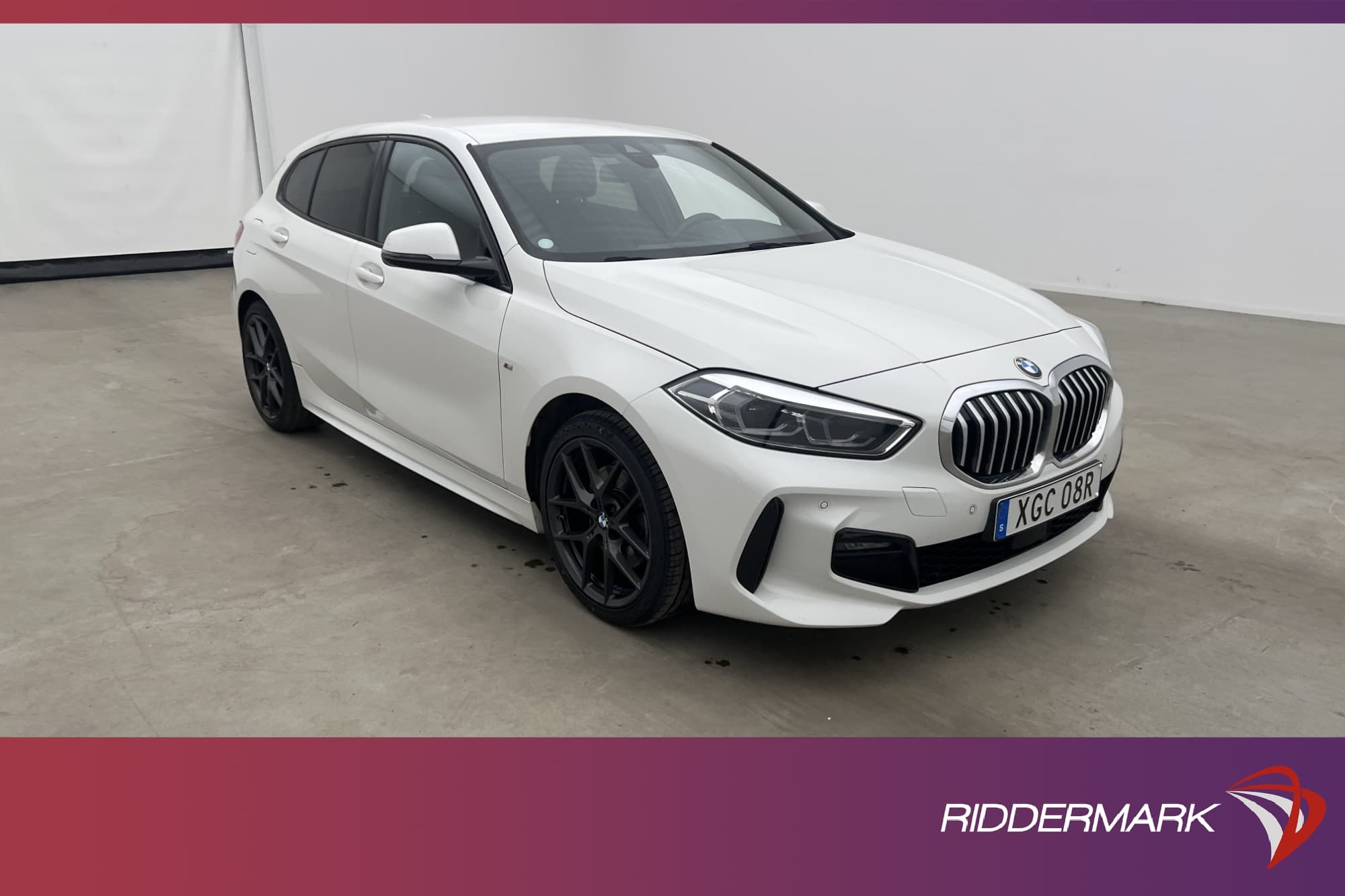 BMW 118 i Steptronic 140hk M Sport Halvskinn P-sensorer