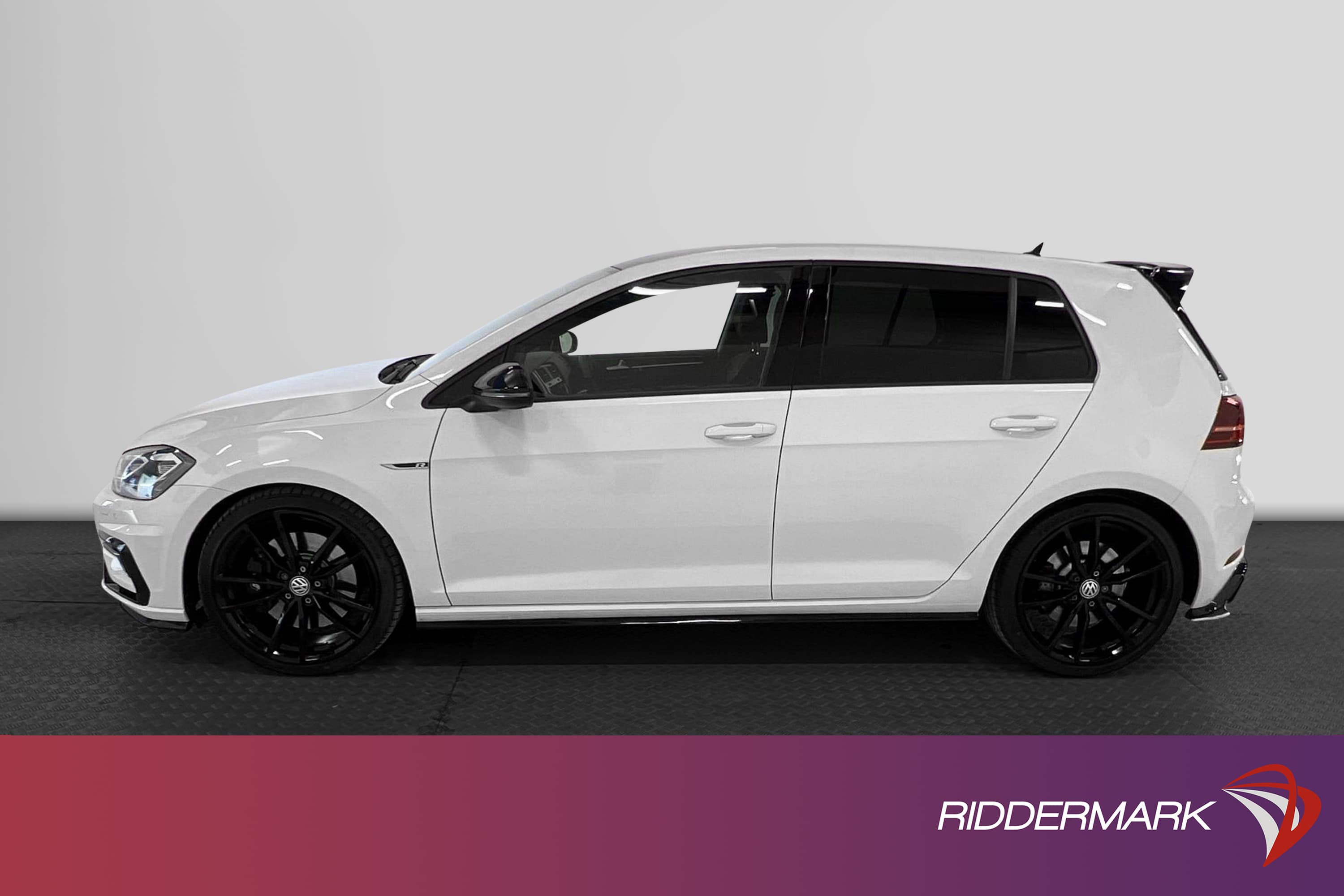 Volkswagen Golf R 4M 300hk