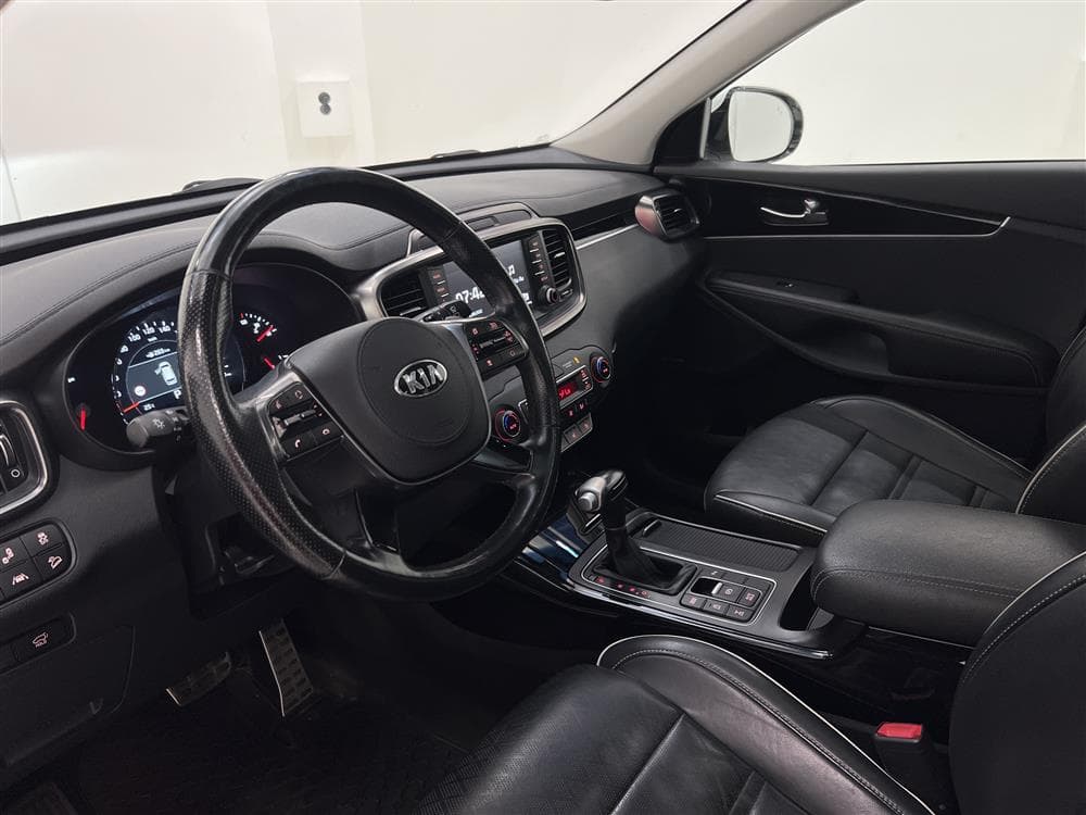 Kia Sorento 200hk AWD GT Line M/K-Värmare Drag Pano 7-Sits