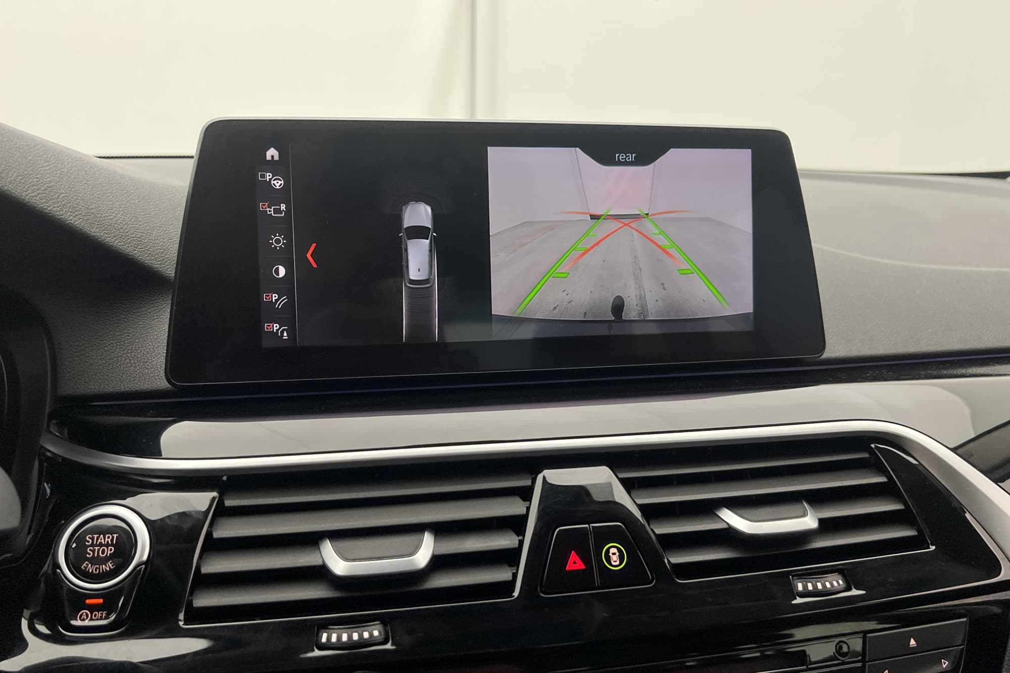 BMW 520 d xDrive 190hk Sport Line Kamera Navigation Dragkrok