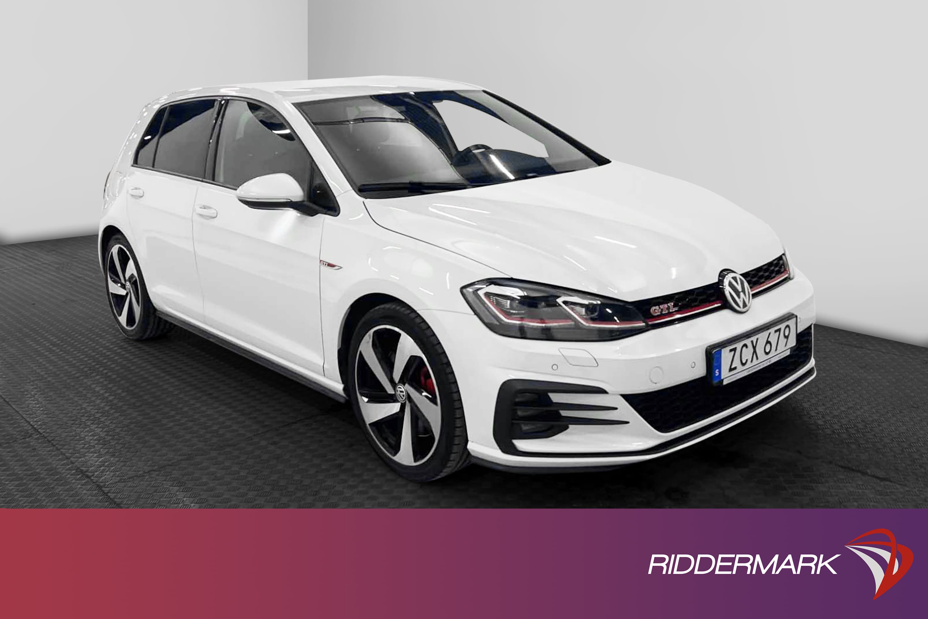 Volkswagen Golf GTI Performance 245hk