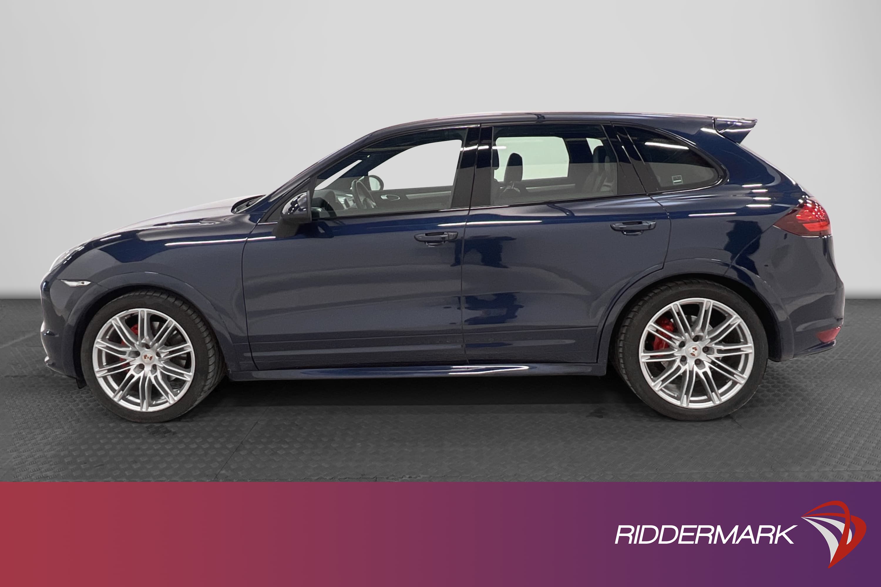 Porsche Cayenne GTS 420hk Panorama Drag Navi 