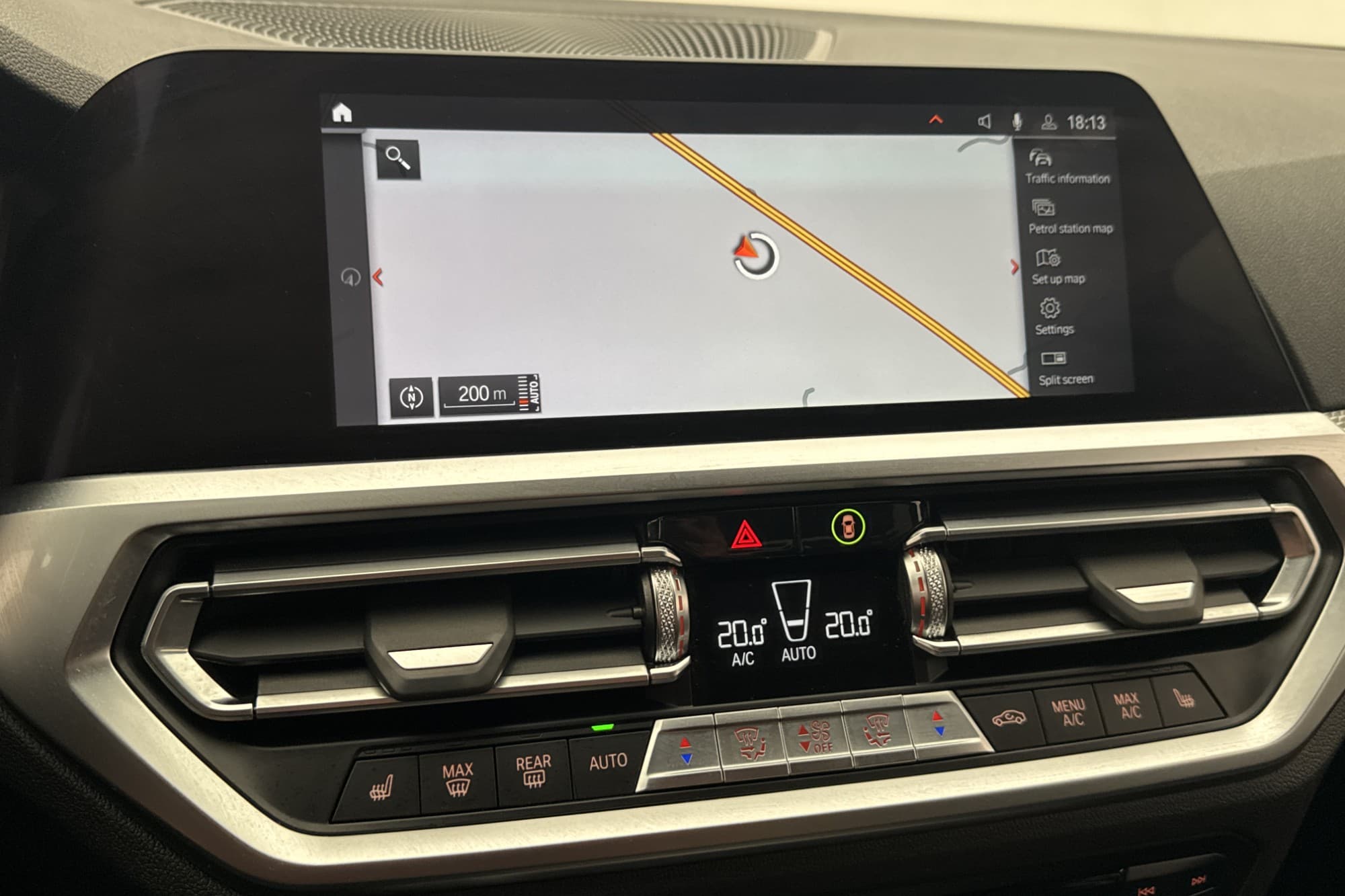 BMW 320 i Sedan 184hk M Sport H/K Cockpit Navi