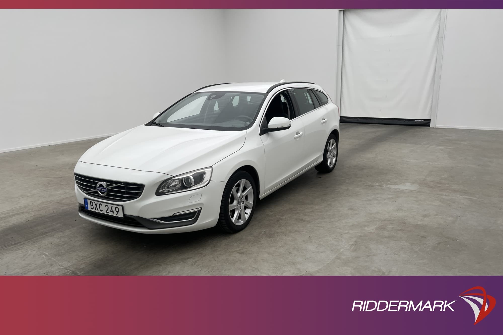 Volvo V60 D4