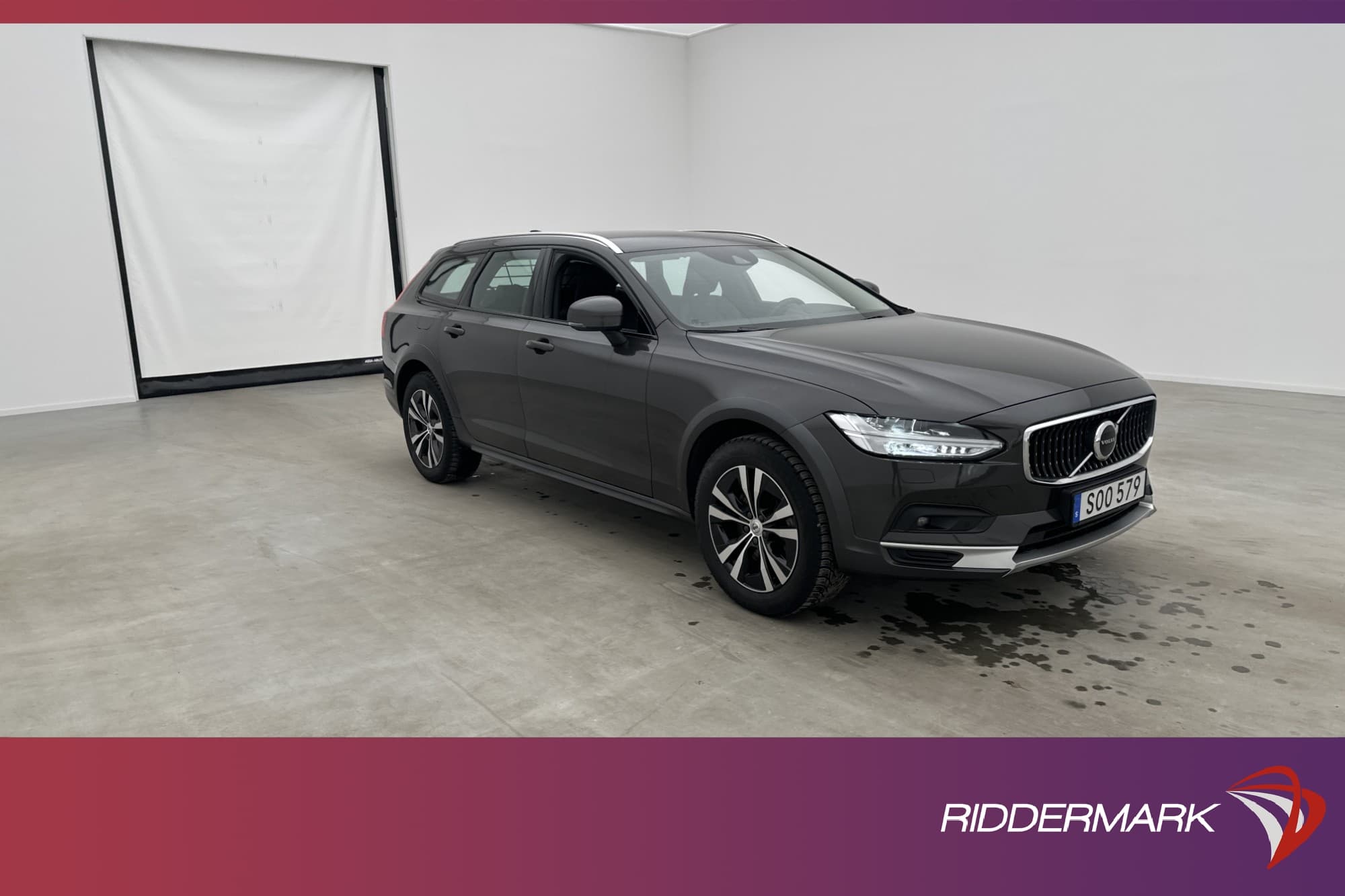 Volvo V90 Cross Country