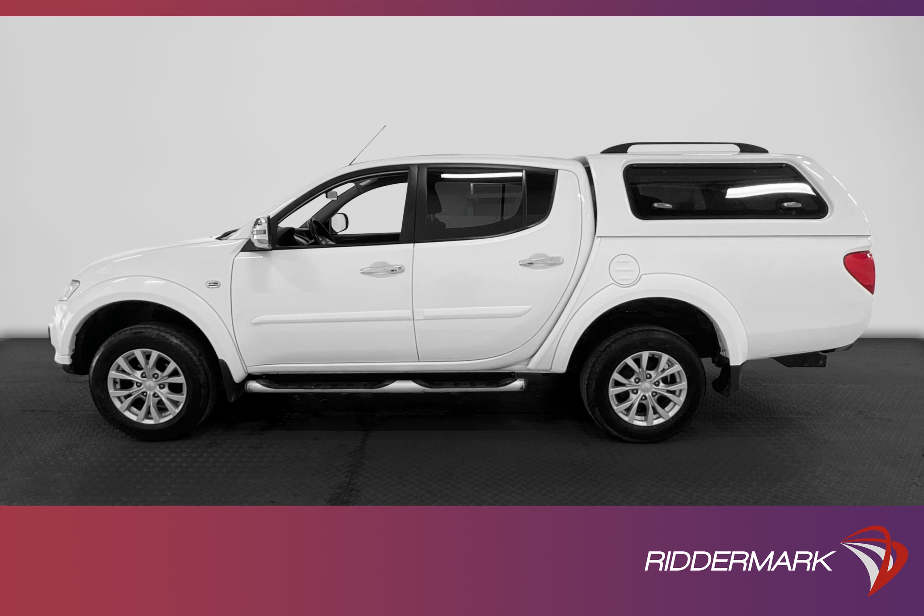 Mitsubishi L200 2.5 4x4 Dragkrok Nyservad 1-Ägare Moms