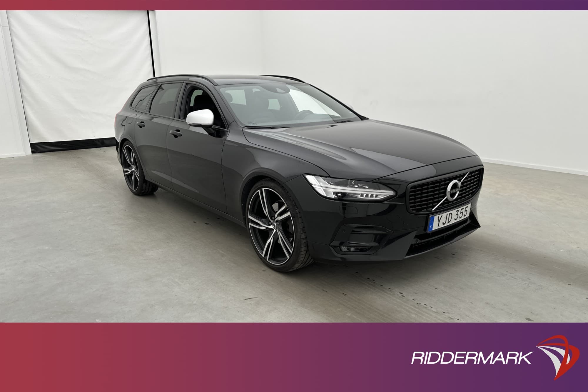 Volvo V90 T5 254hk