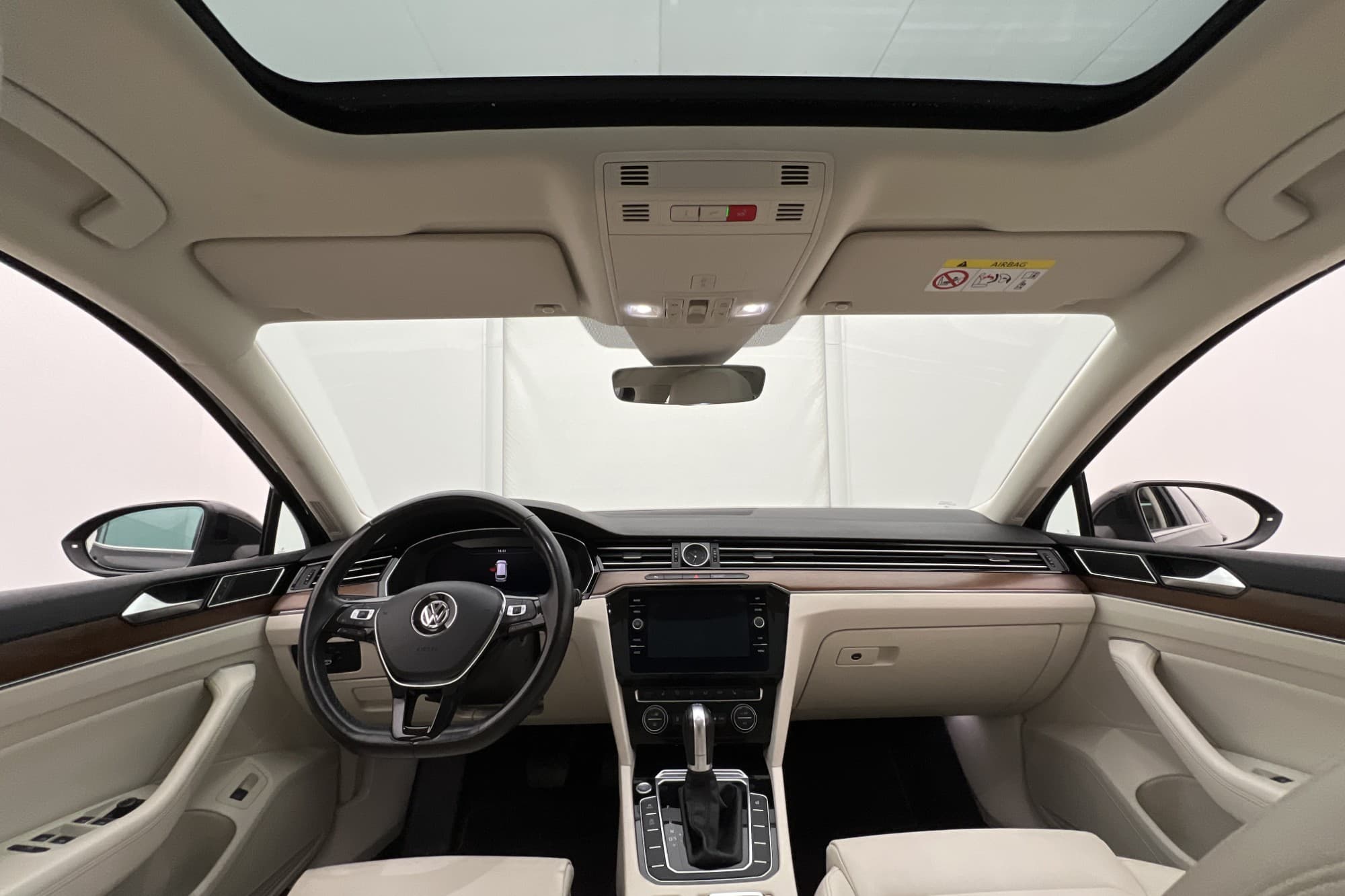 Volkswagen Passat 2.0 TDI 4M R Line Pano D-Värm Drag Cockpit