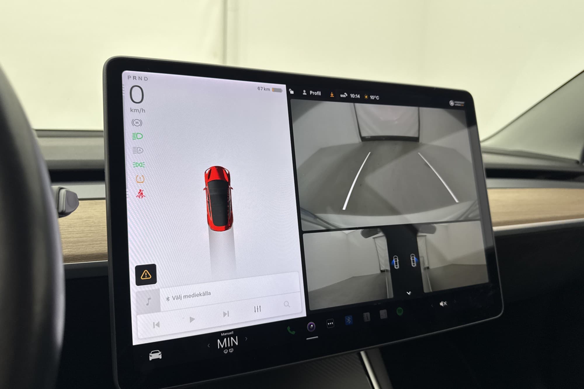 Tesla Model 3 Long Range AWD Autopilot Svensksåld