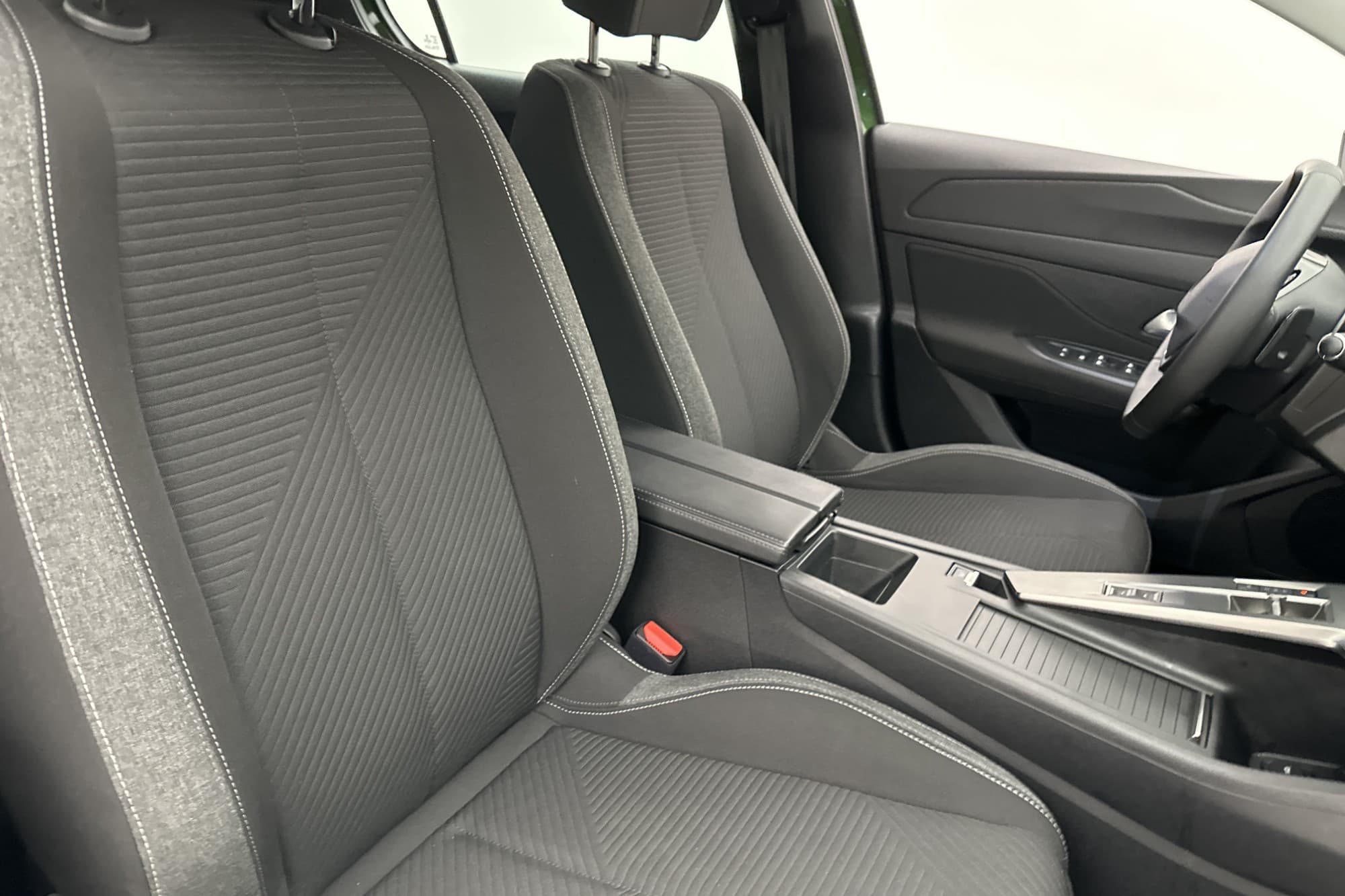 Peugeot 308 PureTech 130hk Active P-sensorer CarPlay