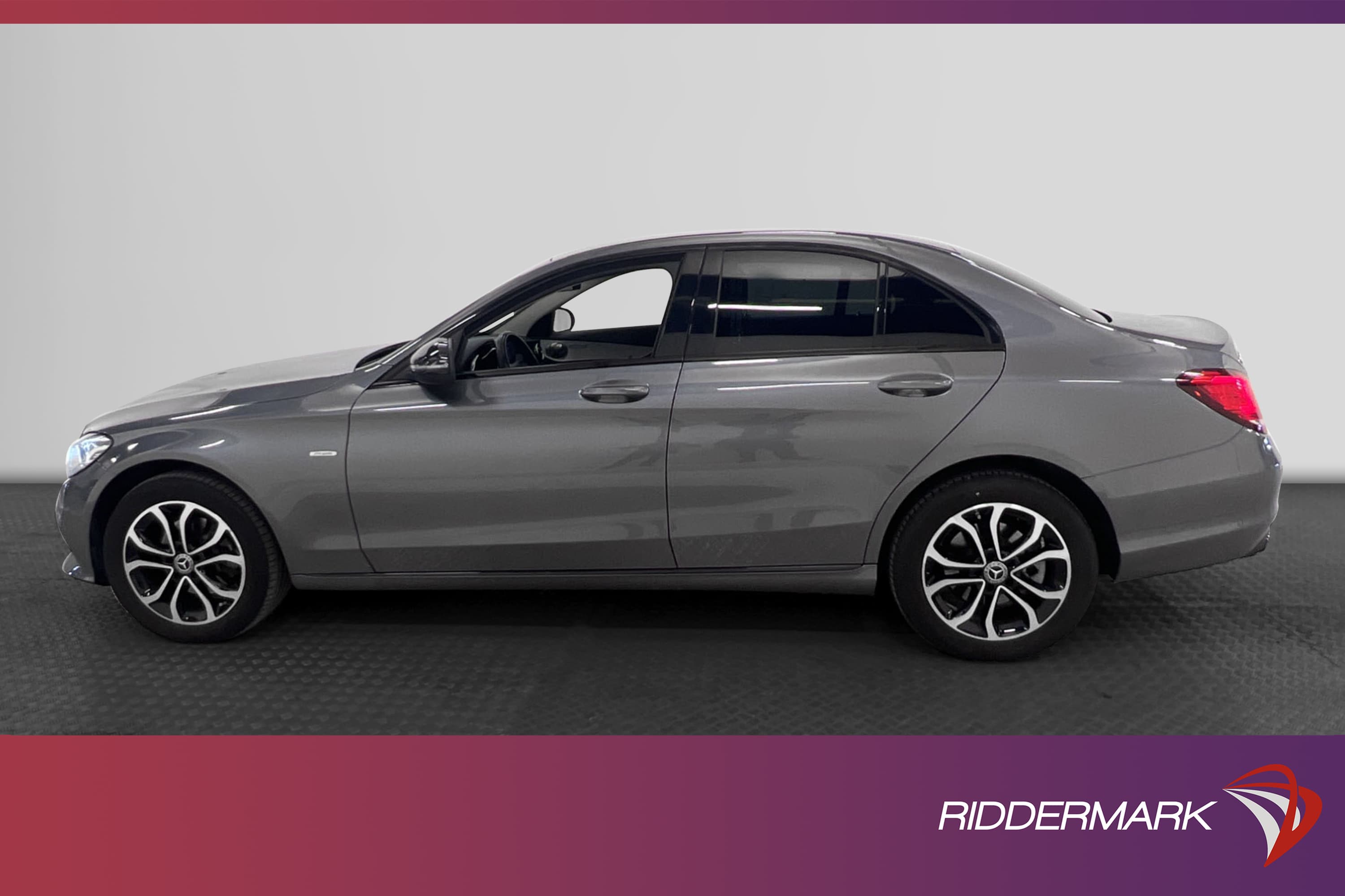 Mercedes-Benz C 200 4M 184hk