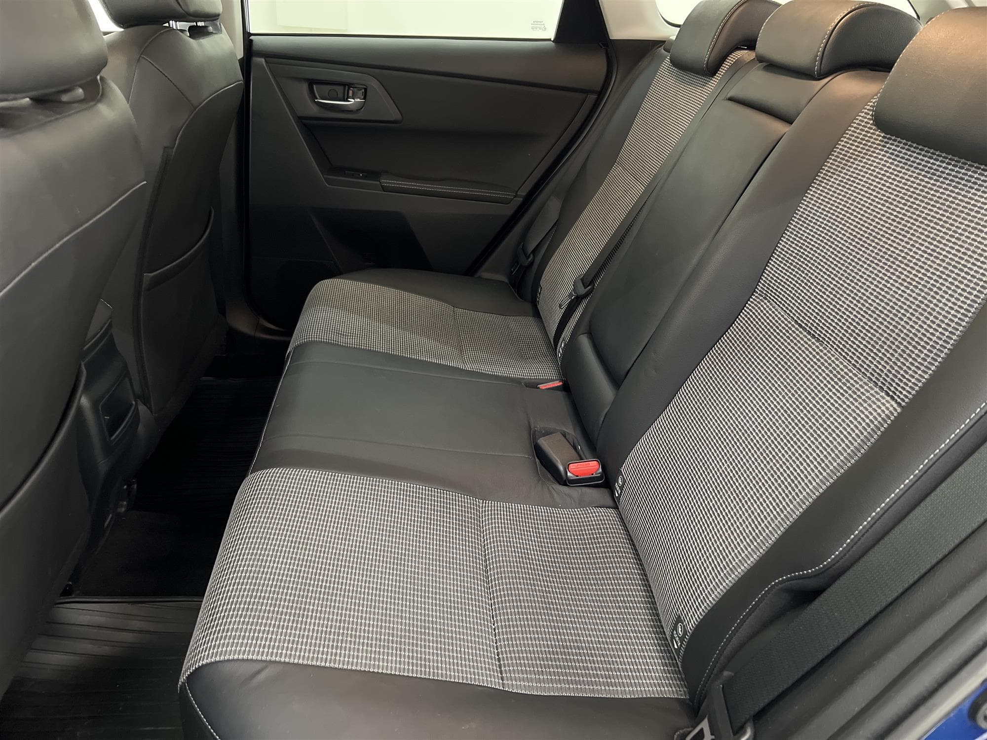 Toyota Auris 1.2 Turbo 116hk 1 Brukare M-Värm P-Pilot