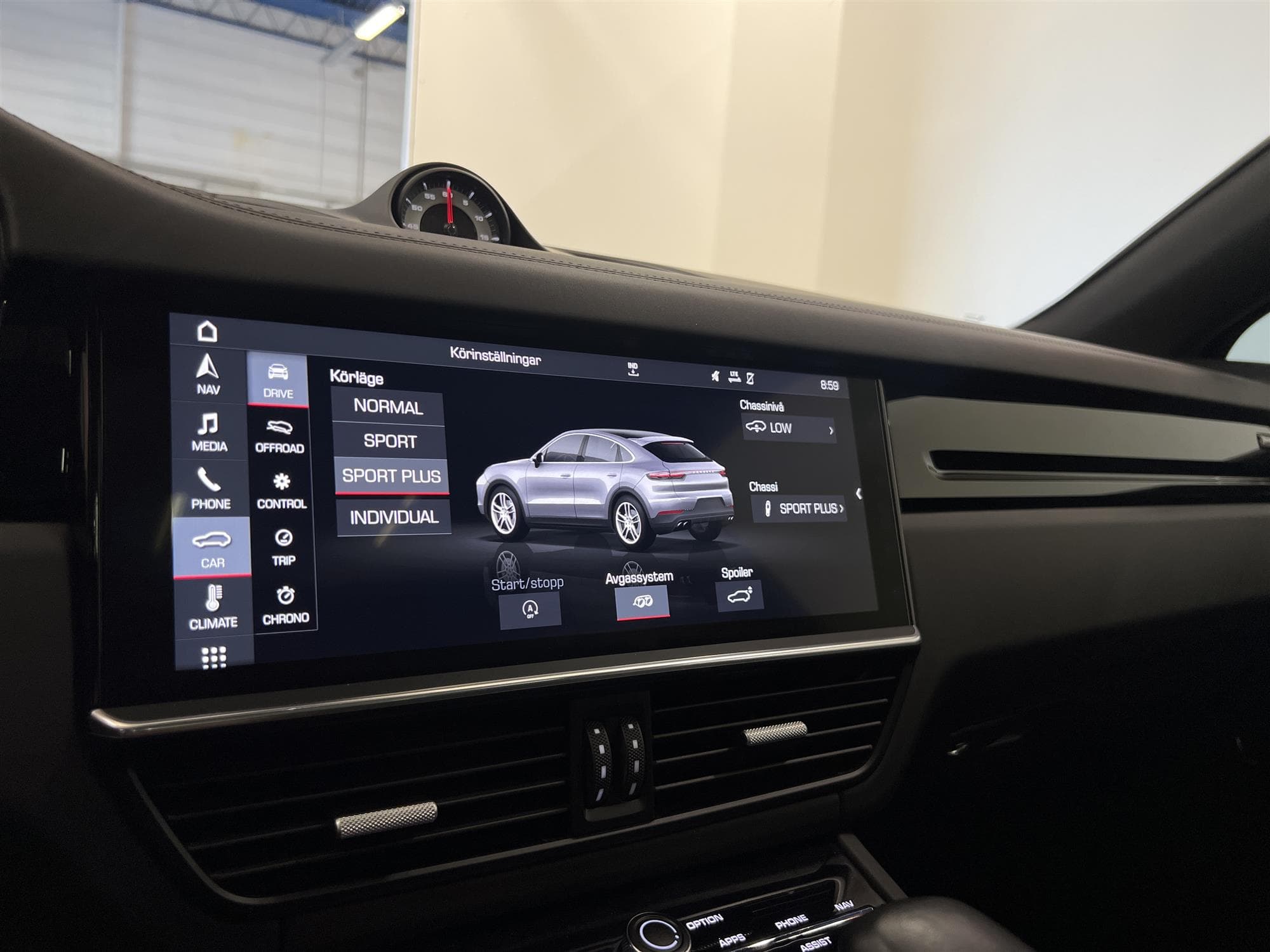 Porsche Cayenne Coupe 340hk Sport Chrono Panorama 18-Vägs RS