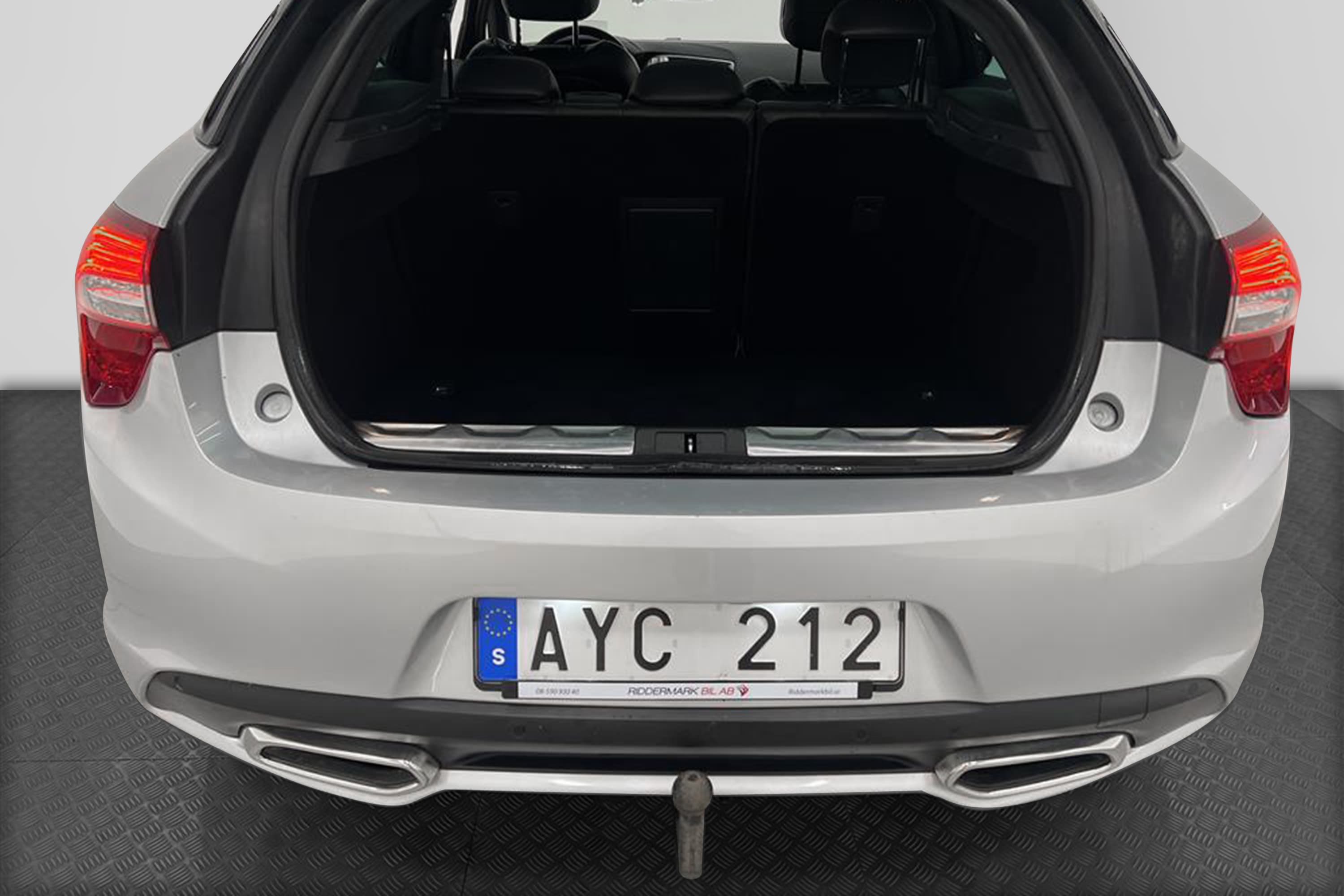 Citroën DS5 2.0 HDi 163hk Style Pano HUD Drag PDC 0,59l/milinteriör