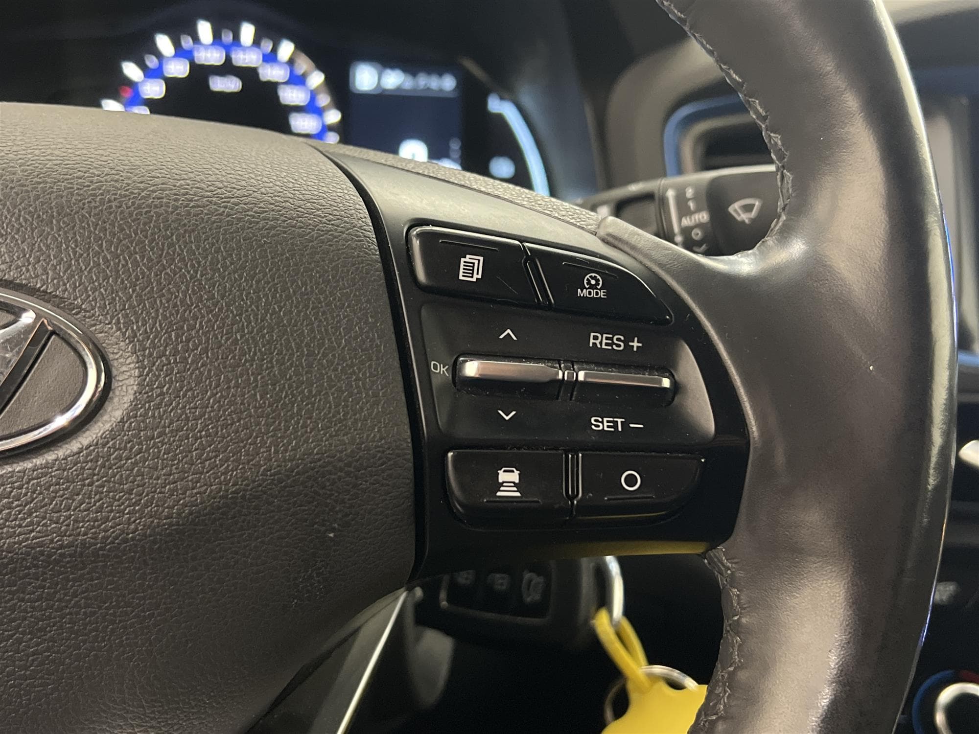 Hyundai Ioniq Hybrid 1.6 141hk B-Kamera Adaptiv 360kr Skatt