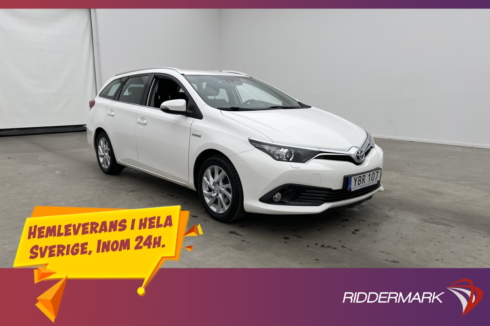 Toyota Auris Touring Sports Hybrid 136hk