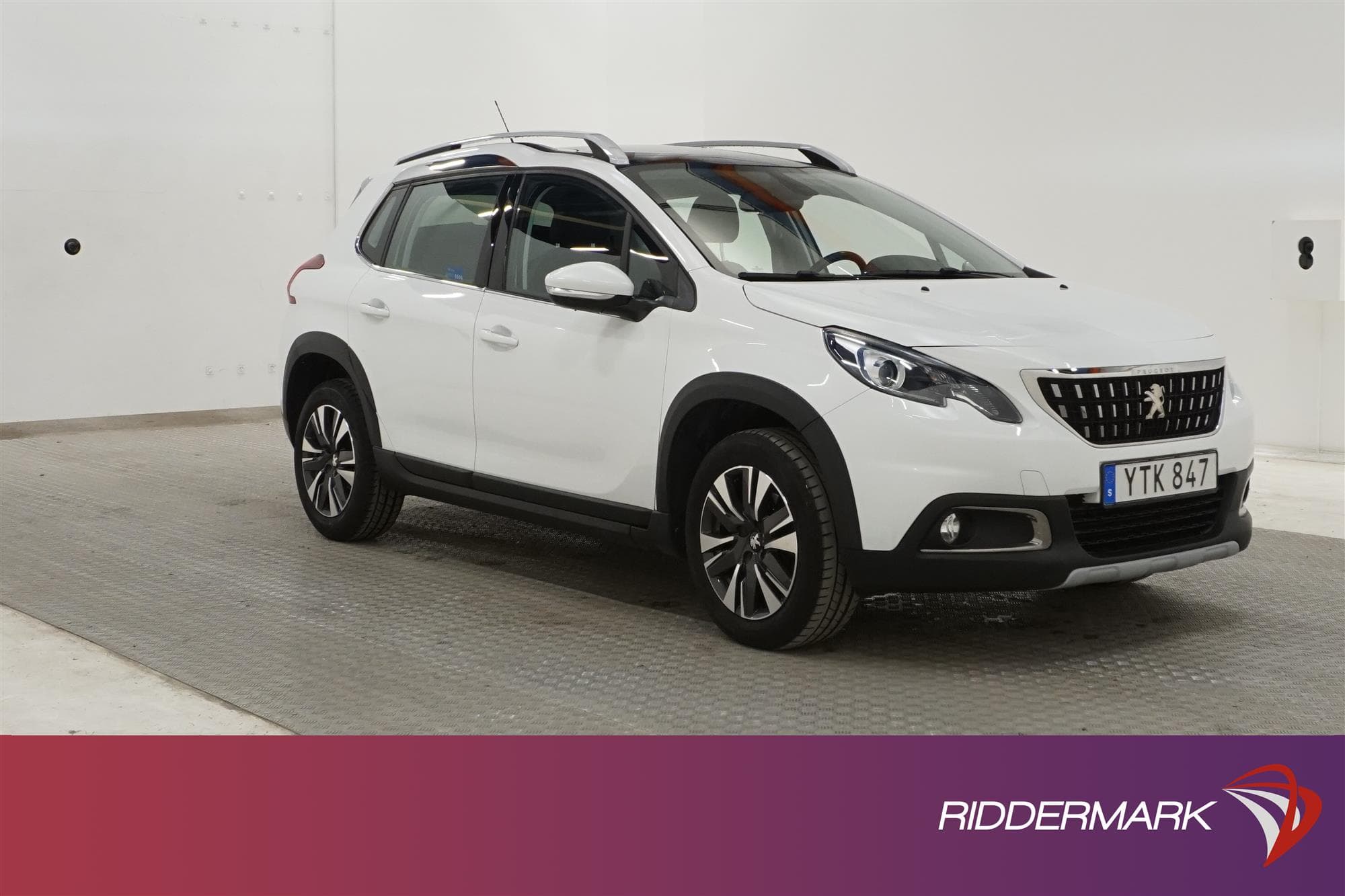 Peugeot 2008 1.2 e-THP 110hk