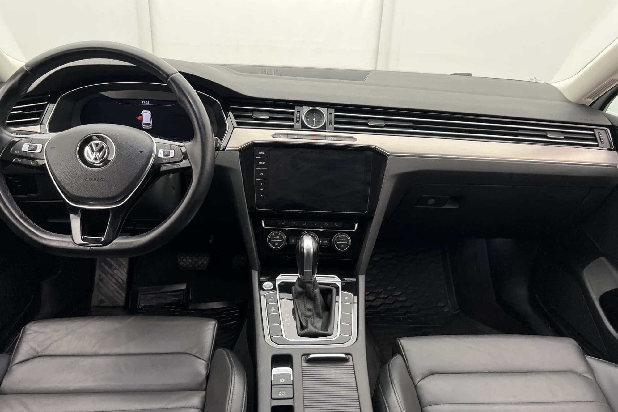 Volkswagen Passat TDI 190hk R-Line Cockpit D-Värmare Drag