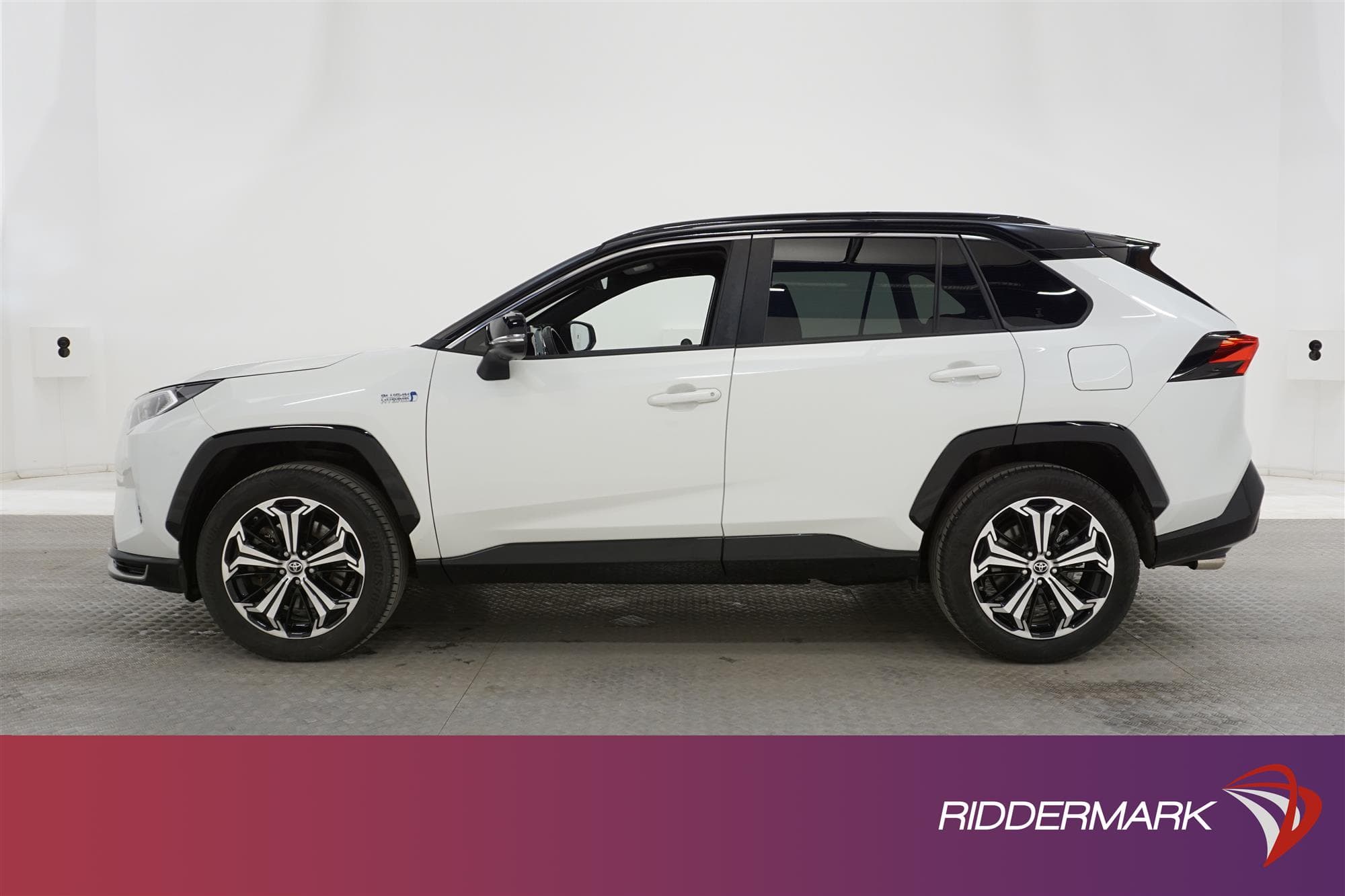 Toyota RAV4 Plug-in Hybrid AWD 306hk
