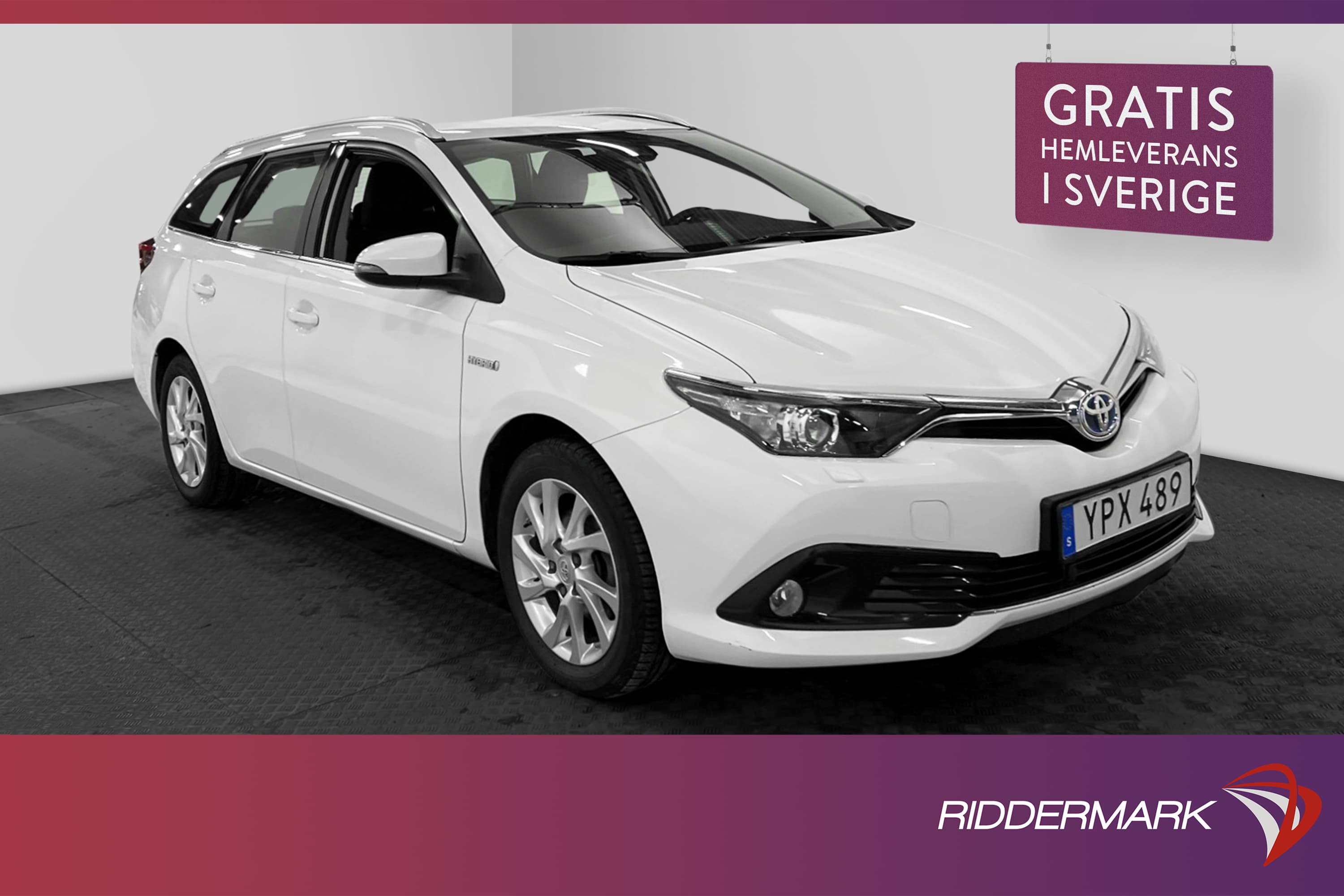 Toyota Auris TS Hybrid 136hk