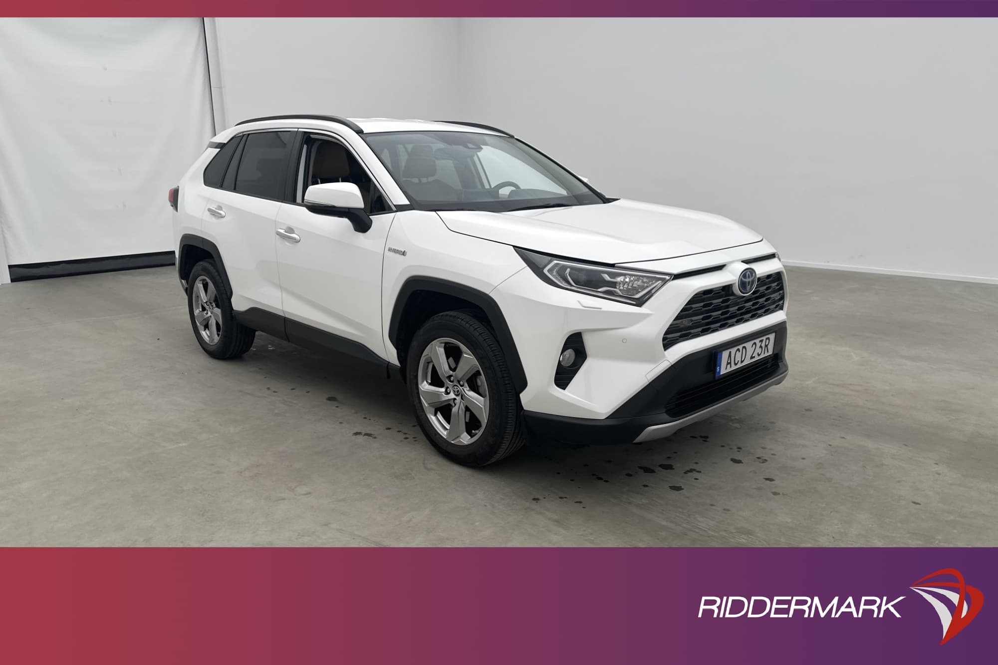 Toyota RAV4 Hybrid AWD-i 222hk