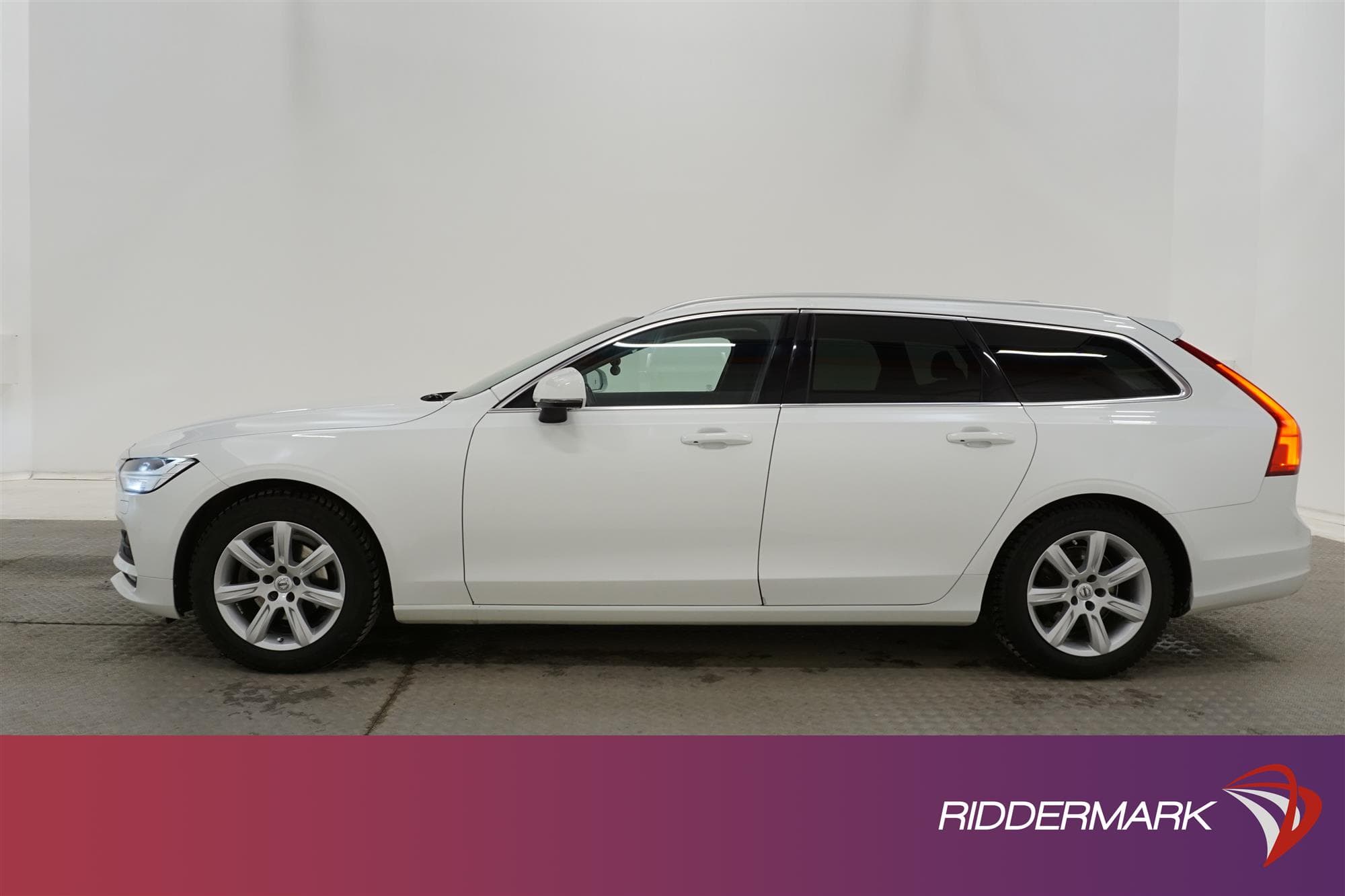 Volvo V90 D3 150hk