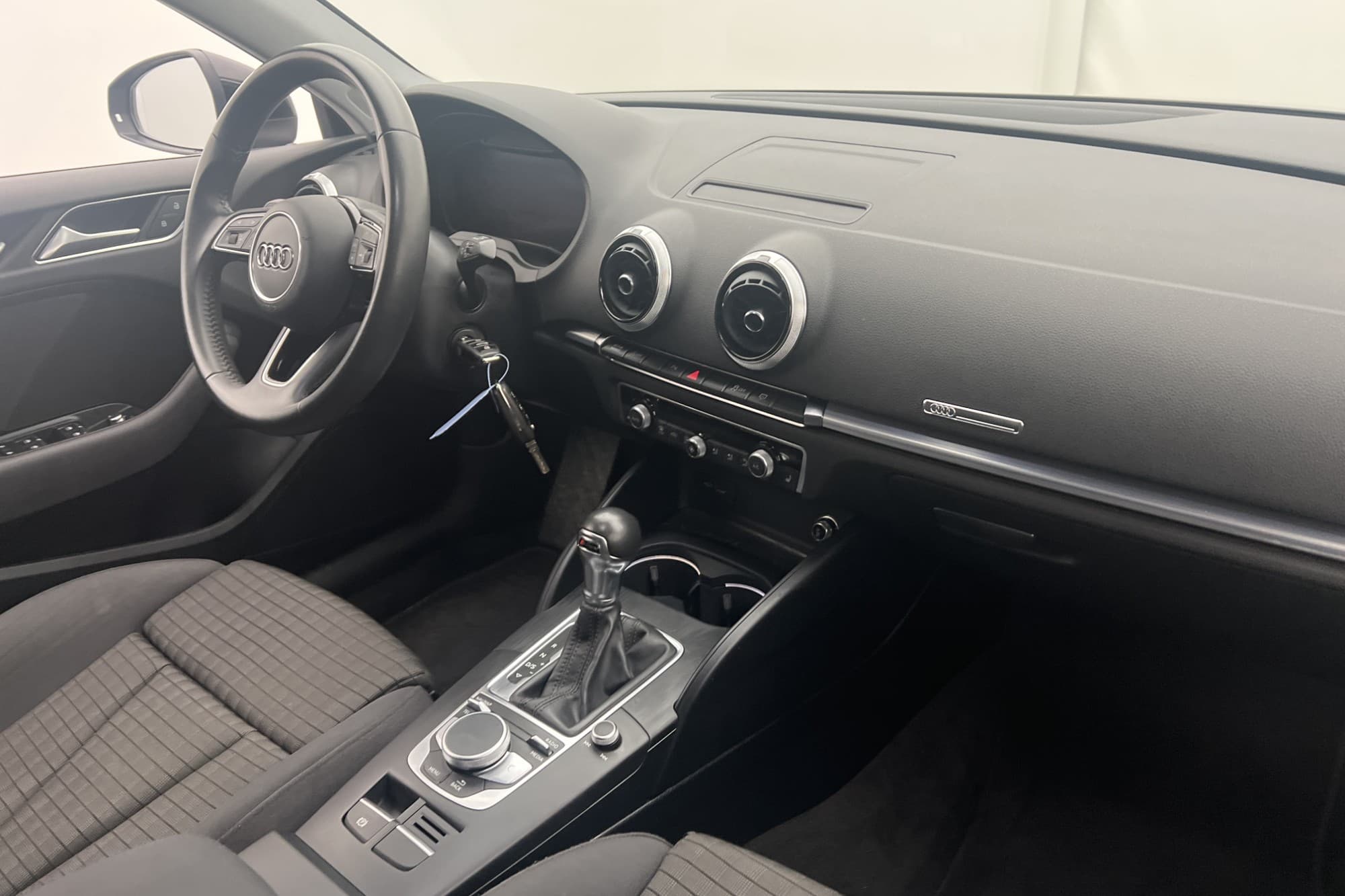 Audi A3 35 TFSI 150hk Proline Virtual Cockpit Navi Adaptiv