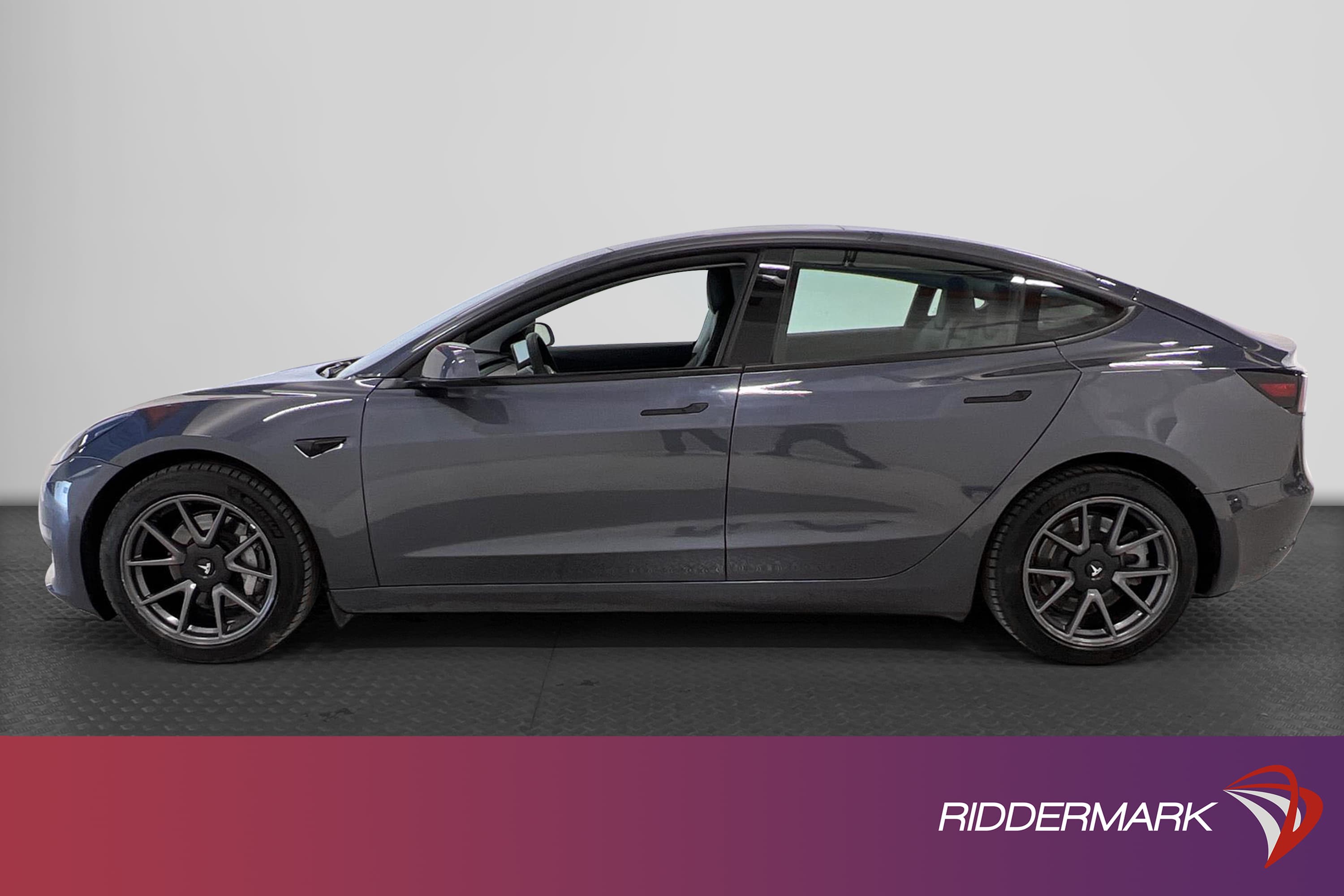 Tesla Model 3 Long Range AWD 440hk