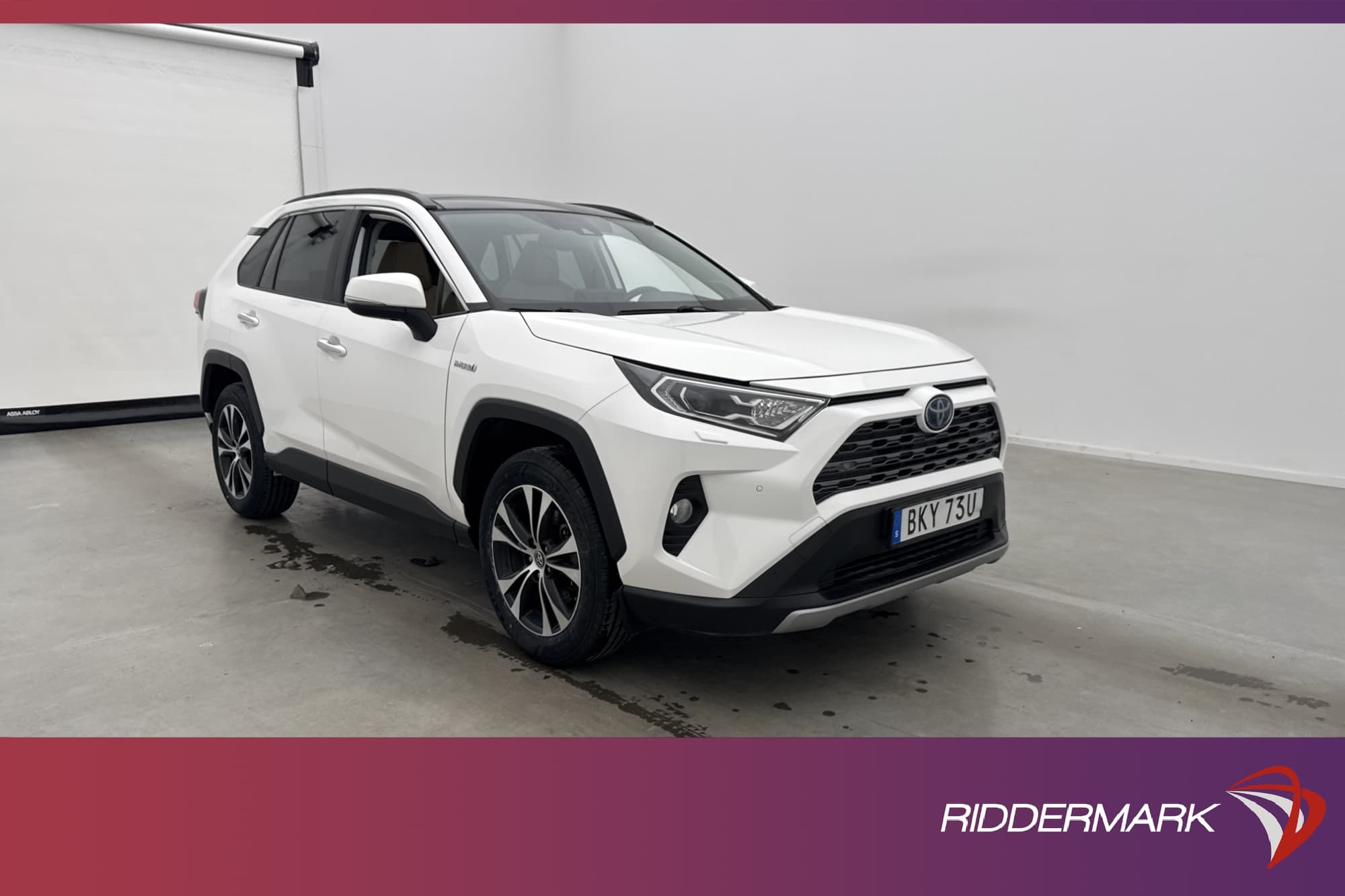 Toyota RAV4 Hybrid AWD Executive Pano Skinn Drag  JBL MOMS