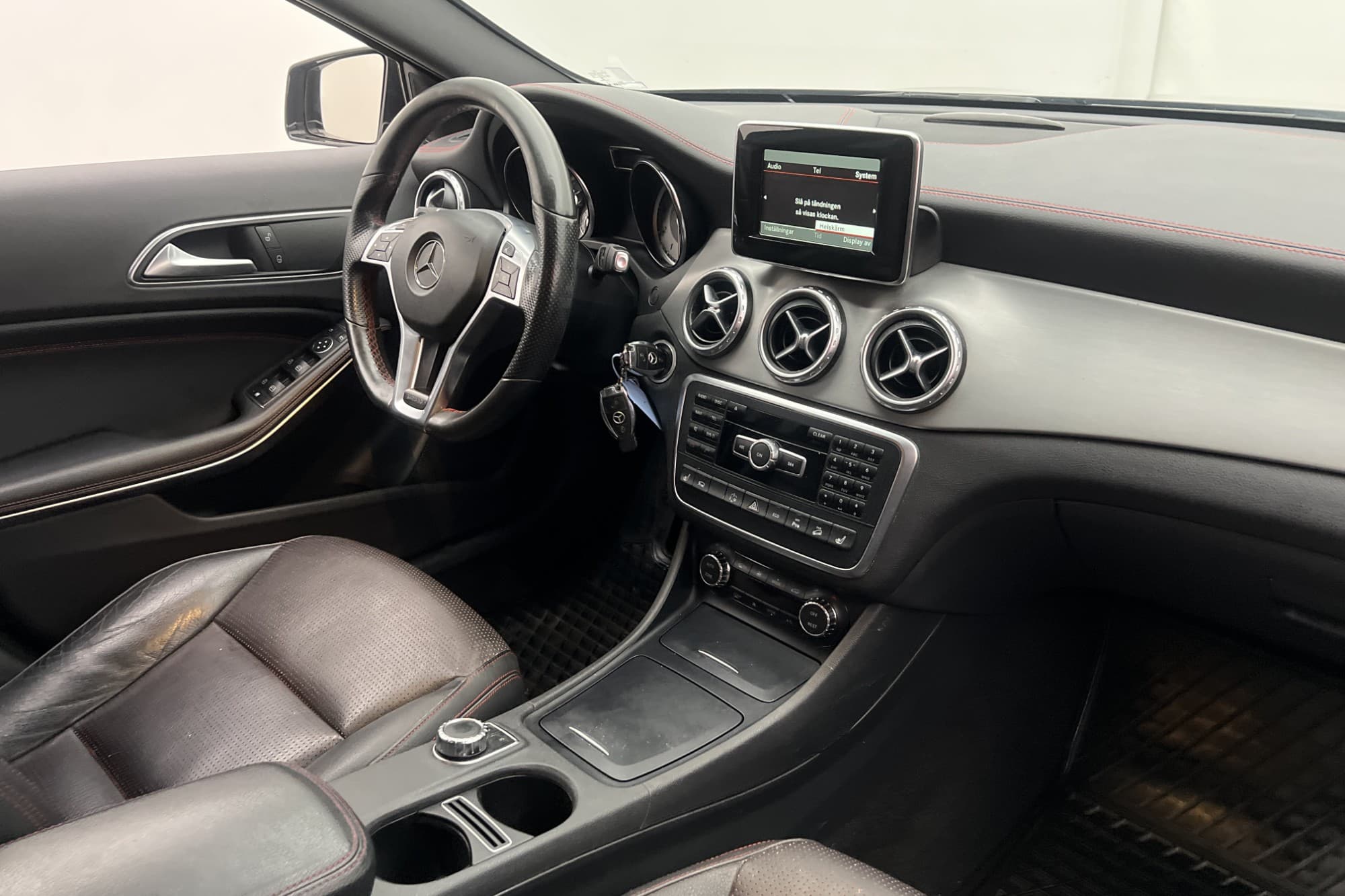 Mercedes-Benz GLA 250 4M 211hk AMG Sport Farthållare PDC 