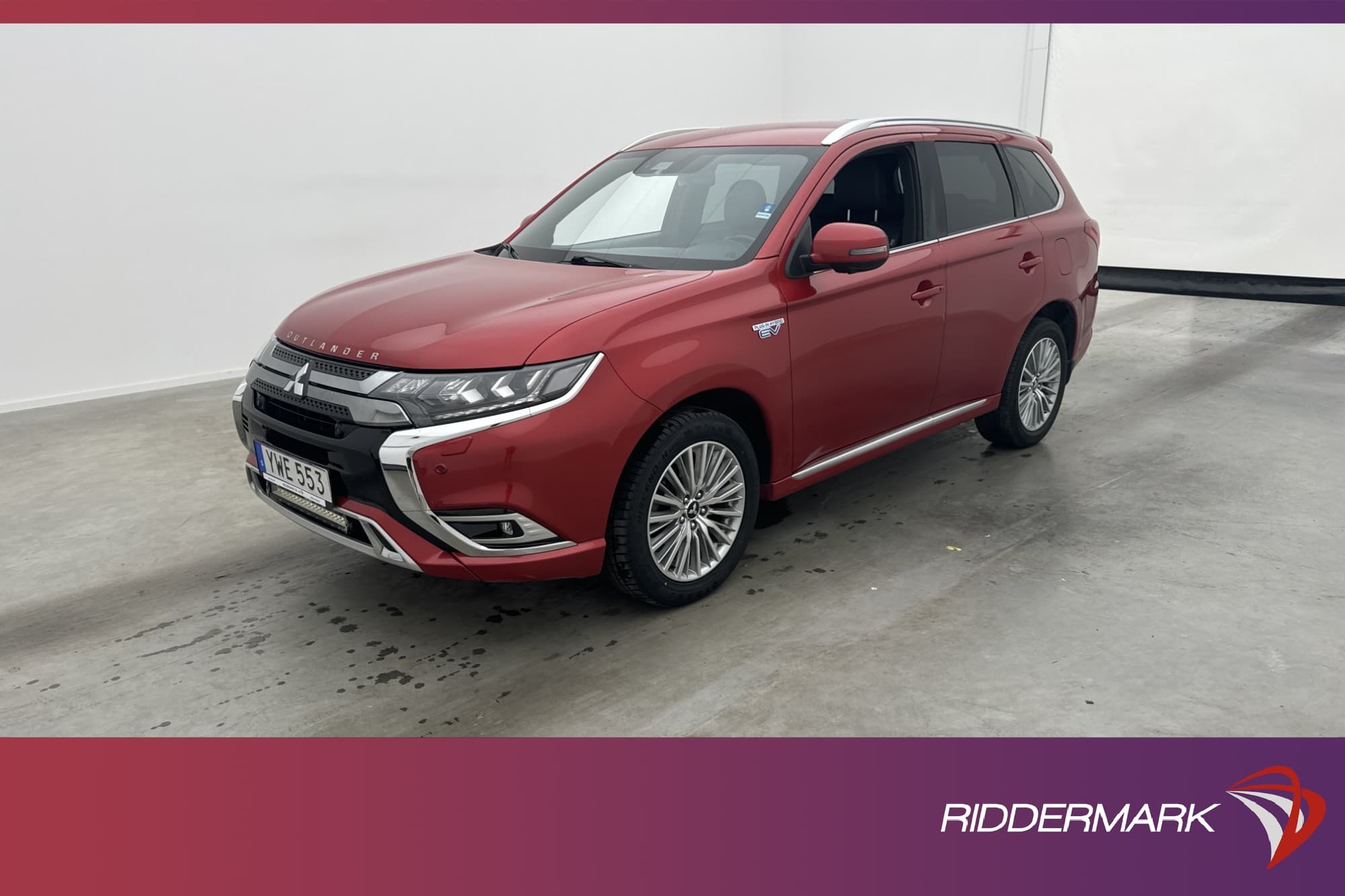 Mitsubishi Outlander PHEV 230hk
