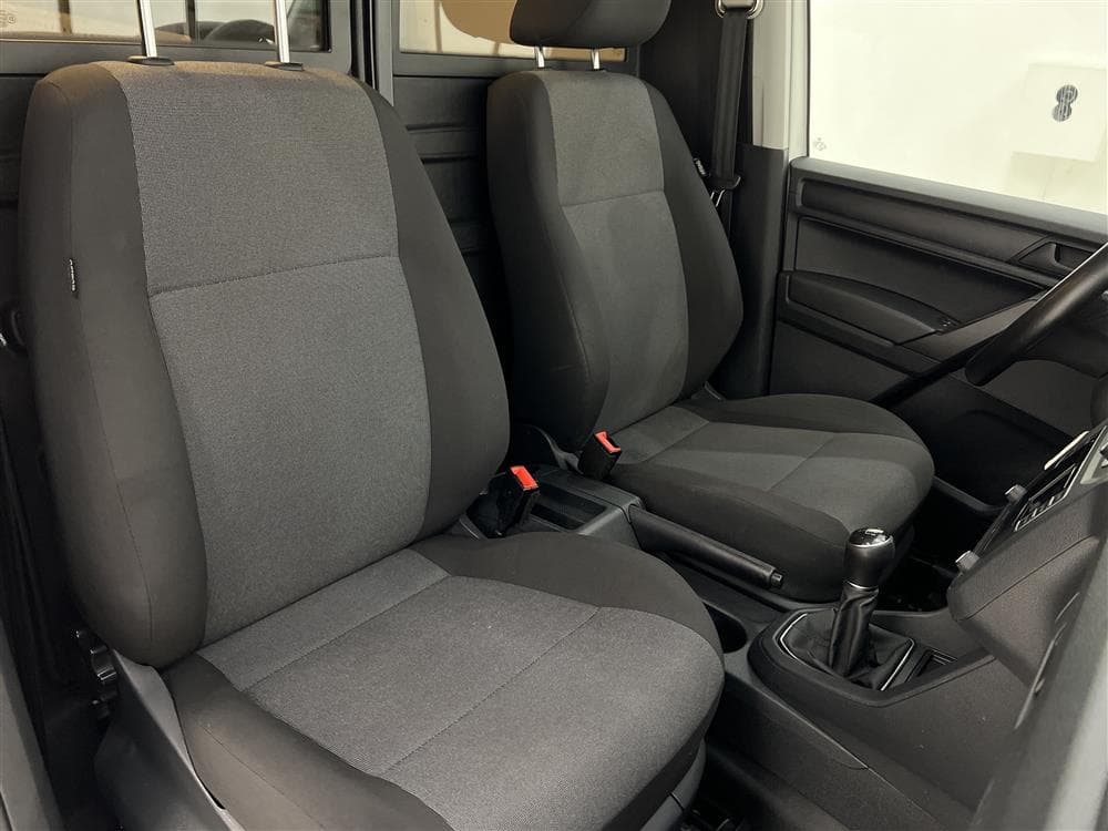 Volkswagen Caddy Maxi 2.0TDI Värmare Dragkrok Inredning Mom interiör