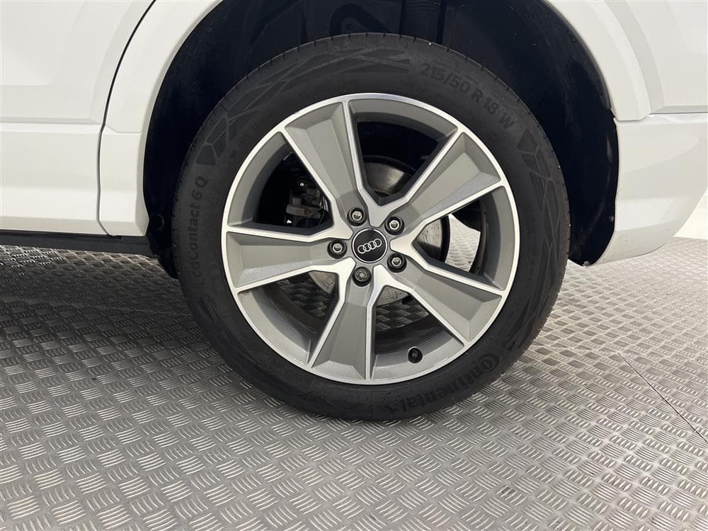 Audi Q2 2.0 TDI 190hk Quattro Drag Välservad 0,51l/milinteriör