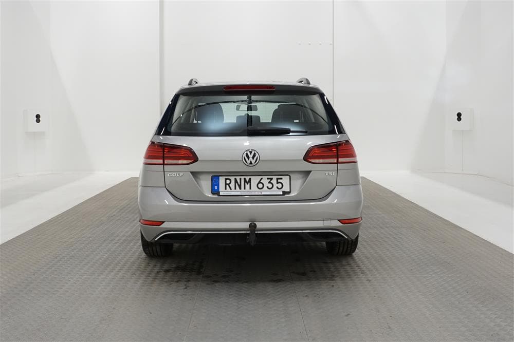 Volkswagen Golf 110hk Backkamera Drag 0.49L/Milexteriör