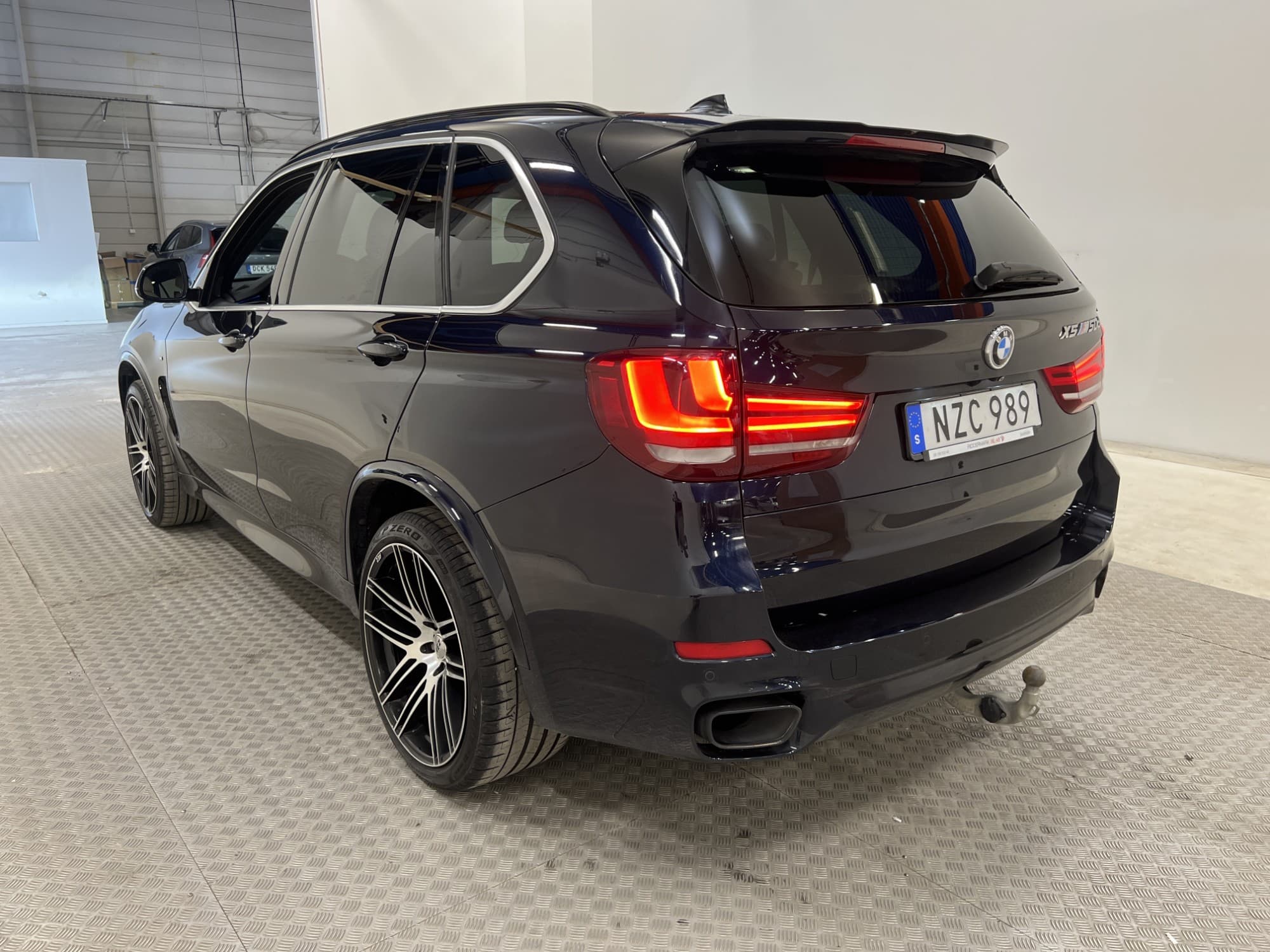 BMW X5 M50d 381hk