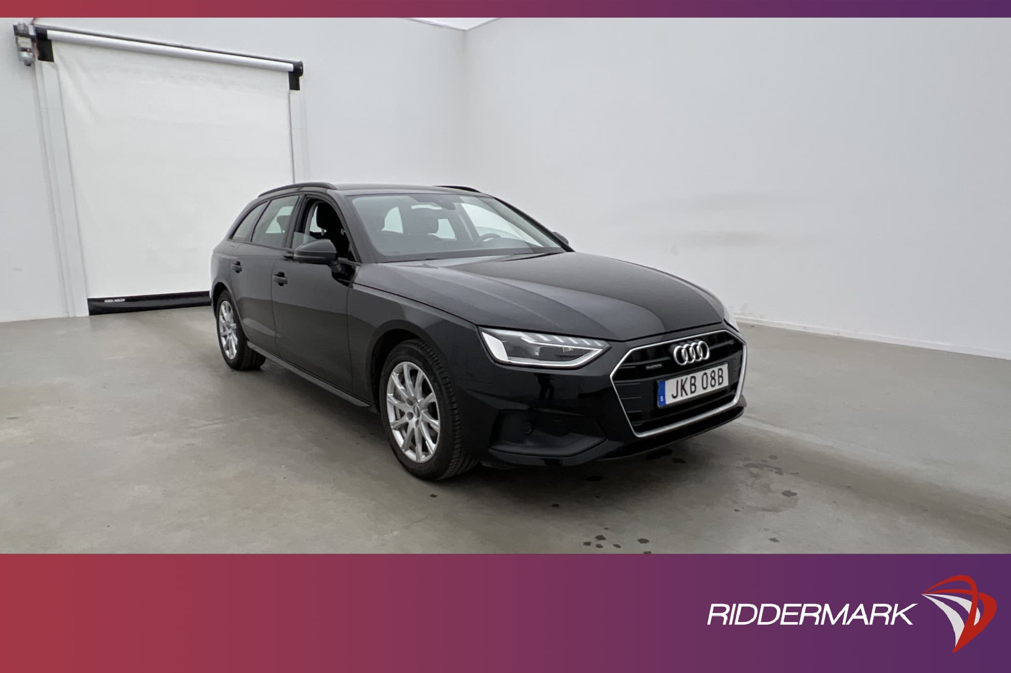 Audi A4 Avant 40 TDI Q Proline D-Värm Sensorer Navi Dragkrok