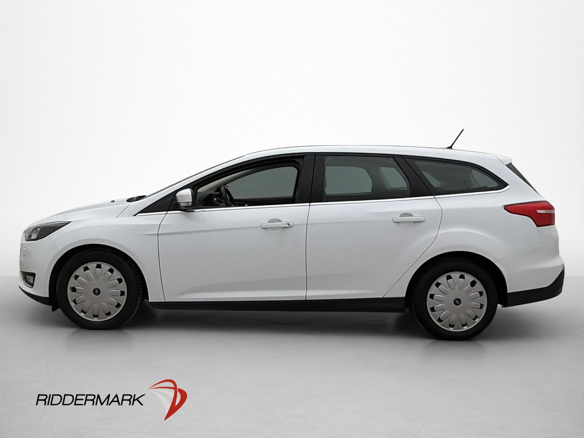 Ford Focus 1.5 TDCi Titanium Keyless 2-Zons P-sensorer Drag