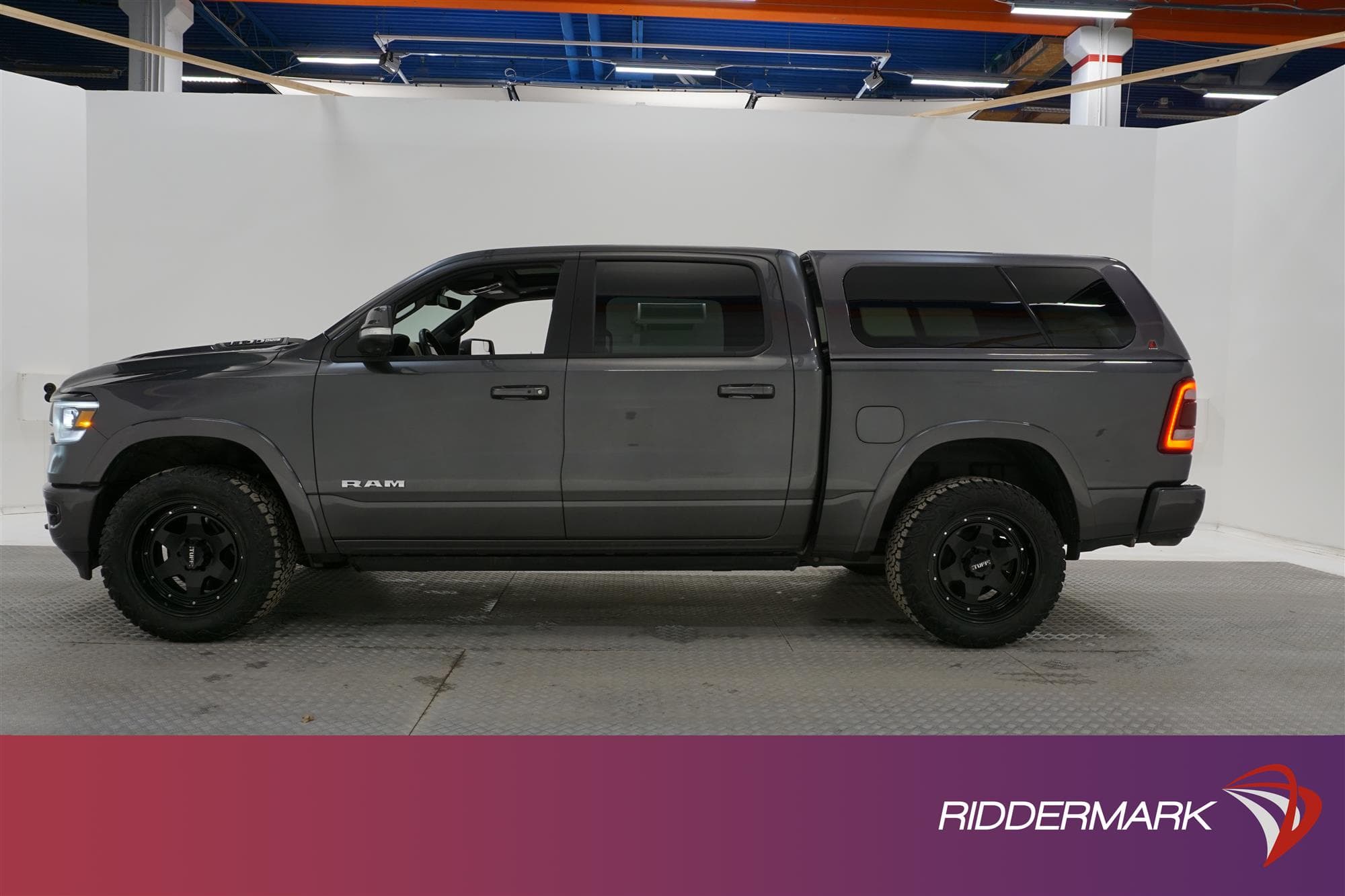 Dodge Ram Laramie 5.7 401hk Luftfjädring Carven Pano Moms