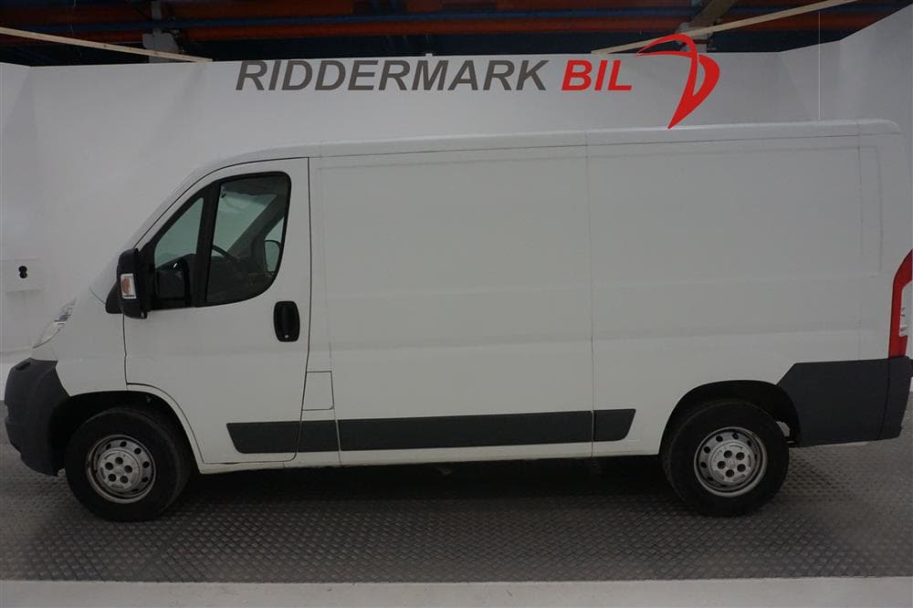 Peugeot Peugeot Boxer 2.2 HDI Skåp 130hk L2H1 Värmare Moms