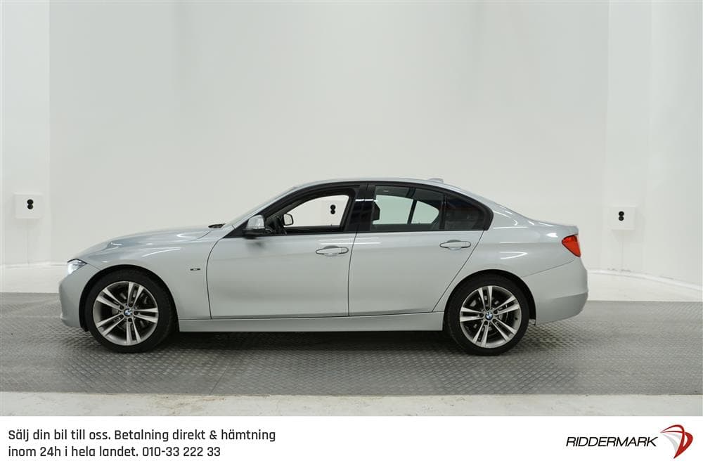 BMW 328i xDrive 245hk