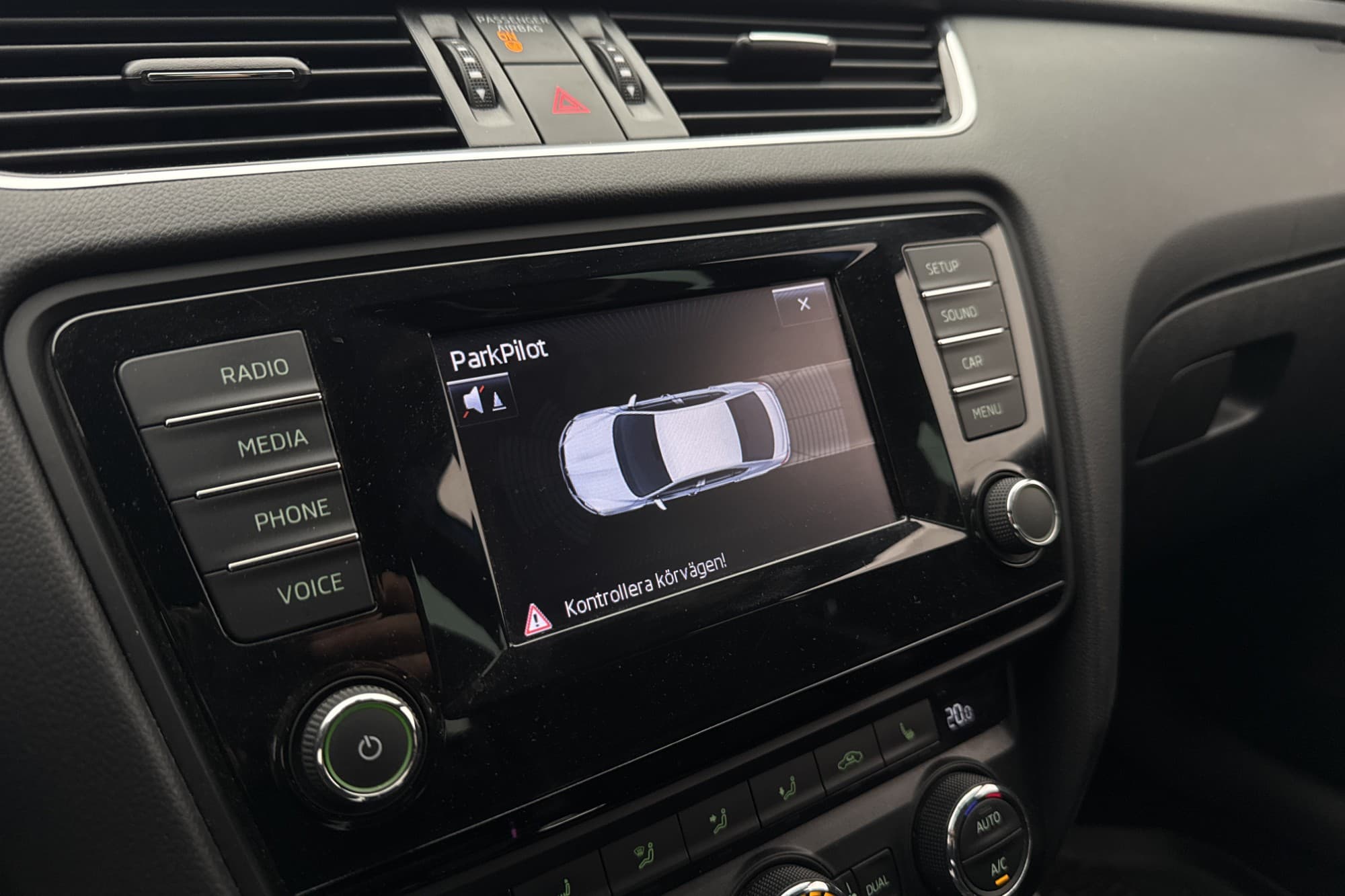 Skoda Octavia RS 2.0 TSI 220hk Canton Sensorer Halvskinn BT