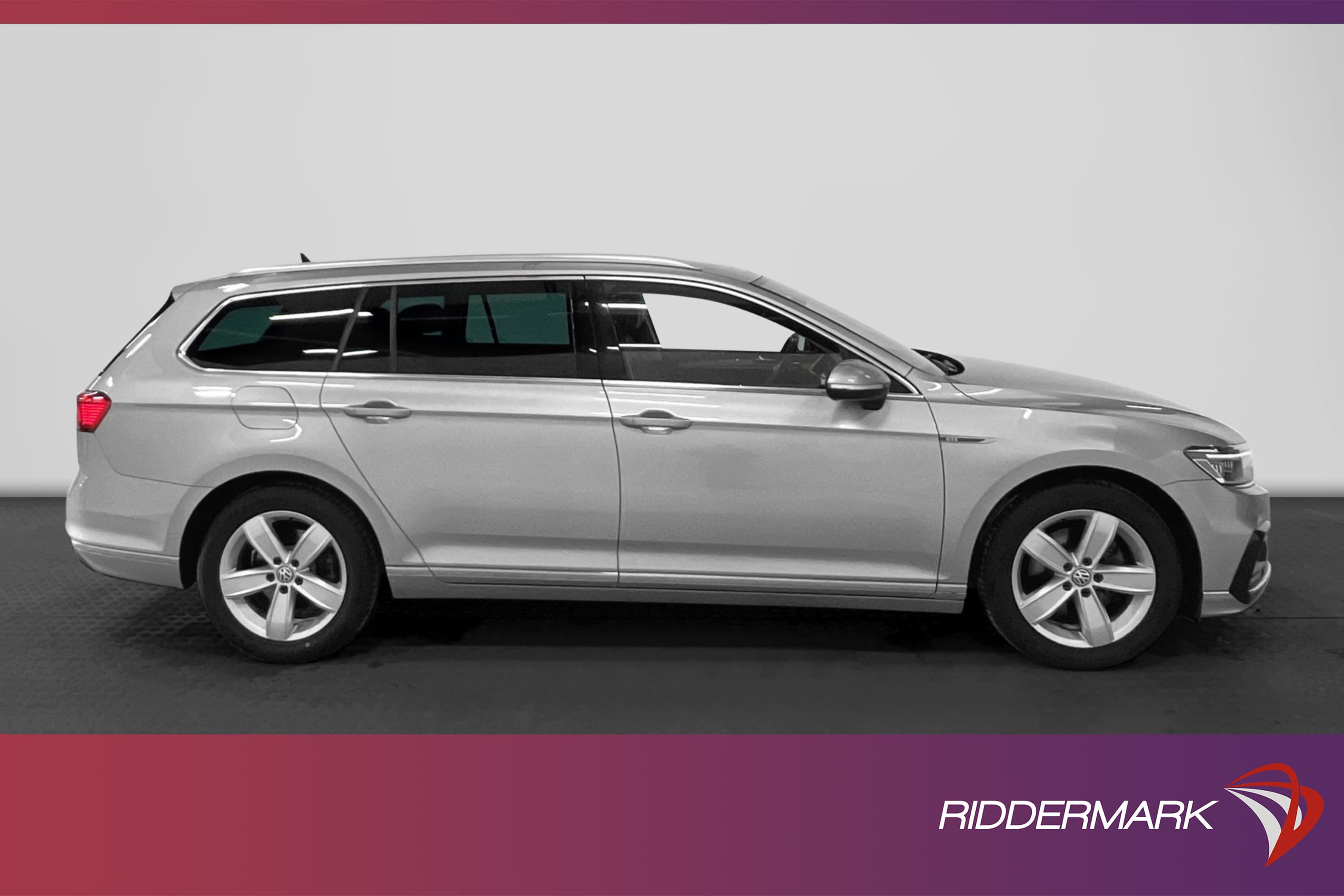 Volkswagen Passat GTE 218hk