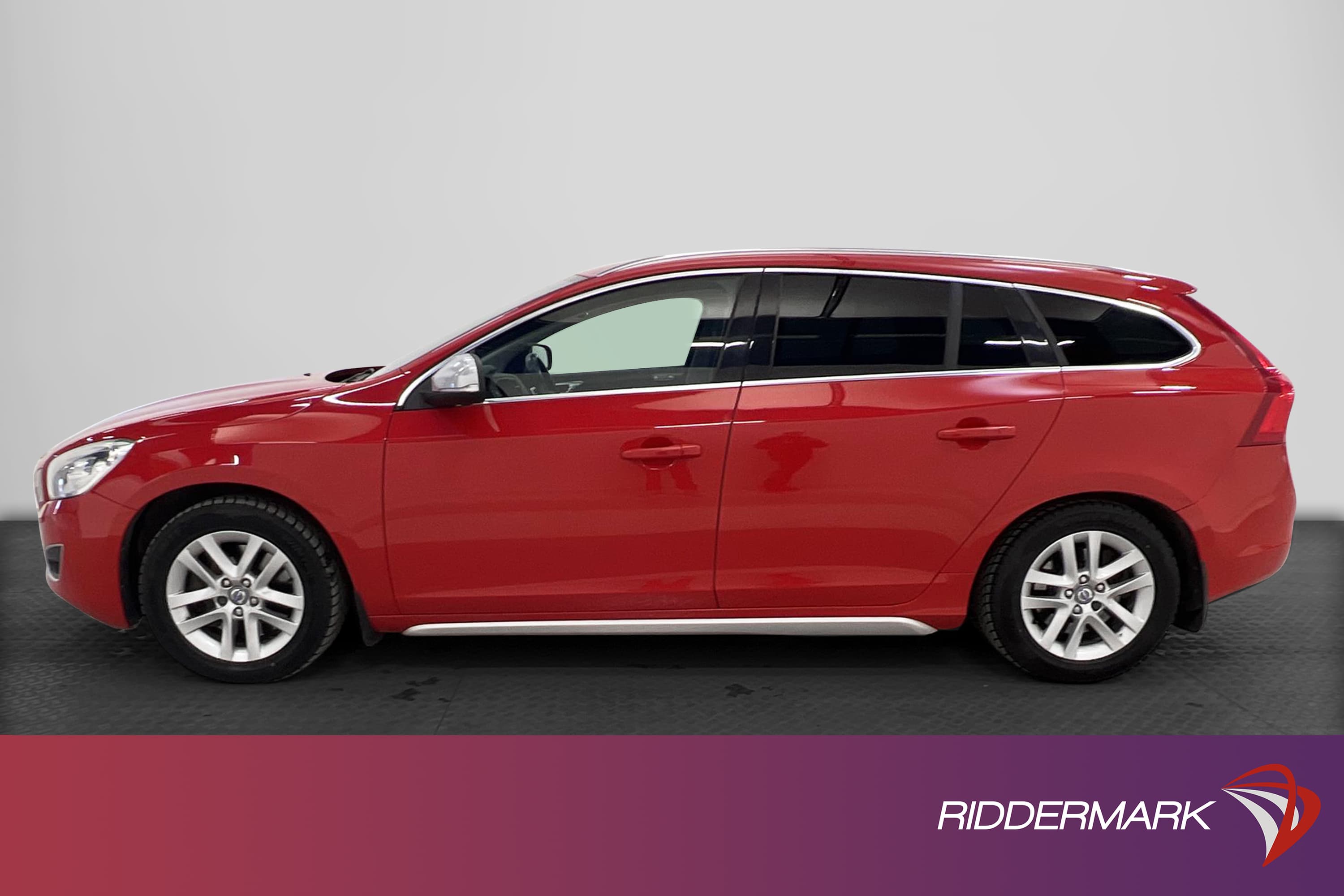 Volvo V60 T6 AWD Summum 304hk
