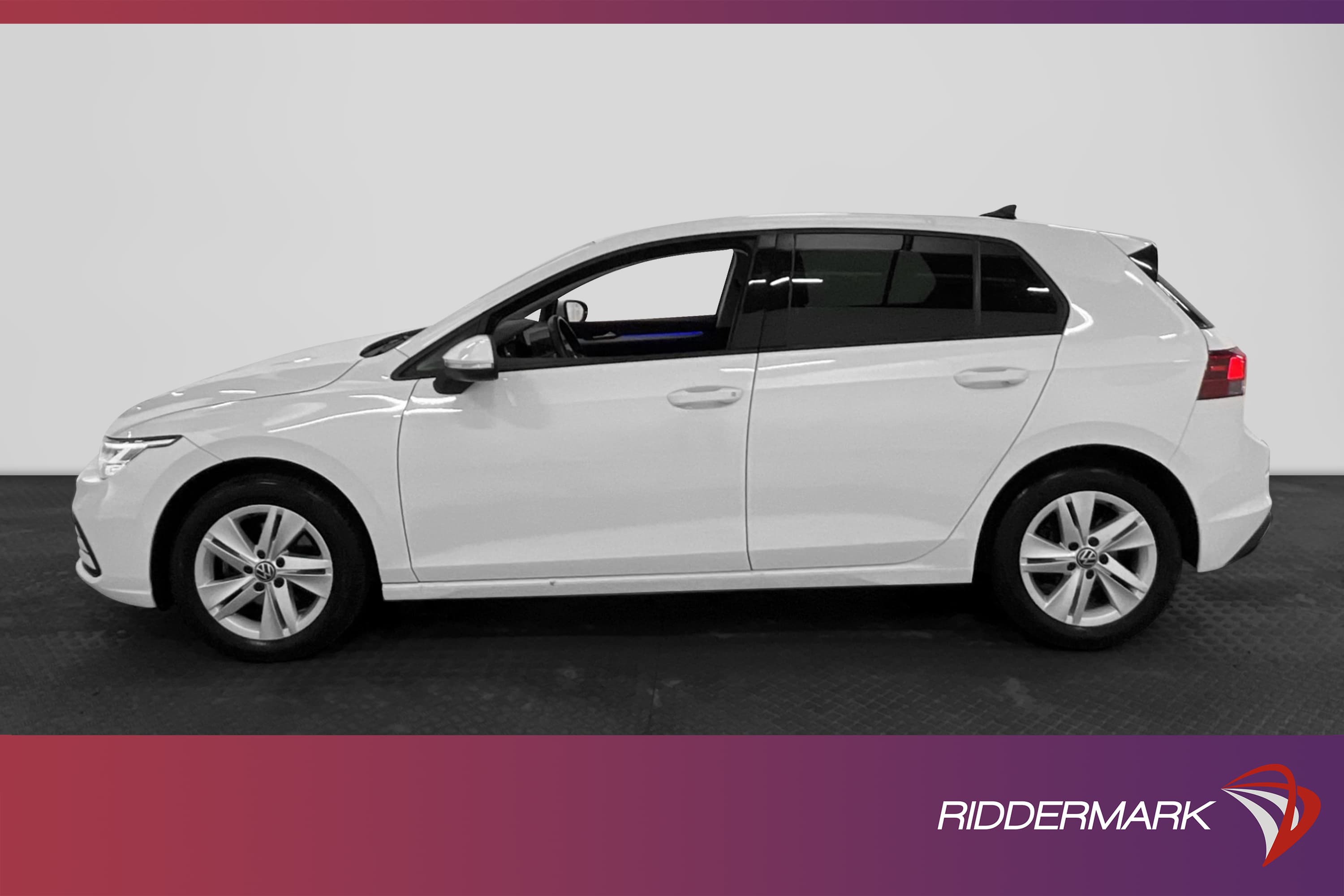 Volkswagen Golf 1.5 eTSI 150hk