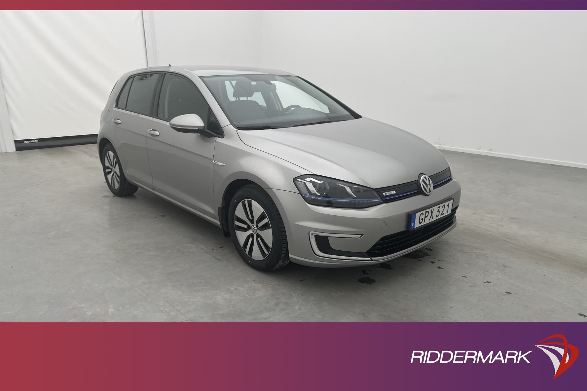 Volkswagen e-Golf 115hk