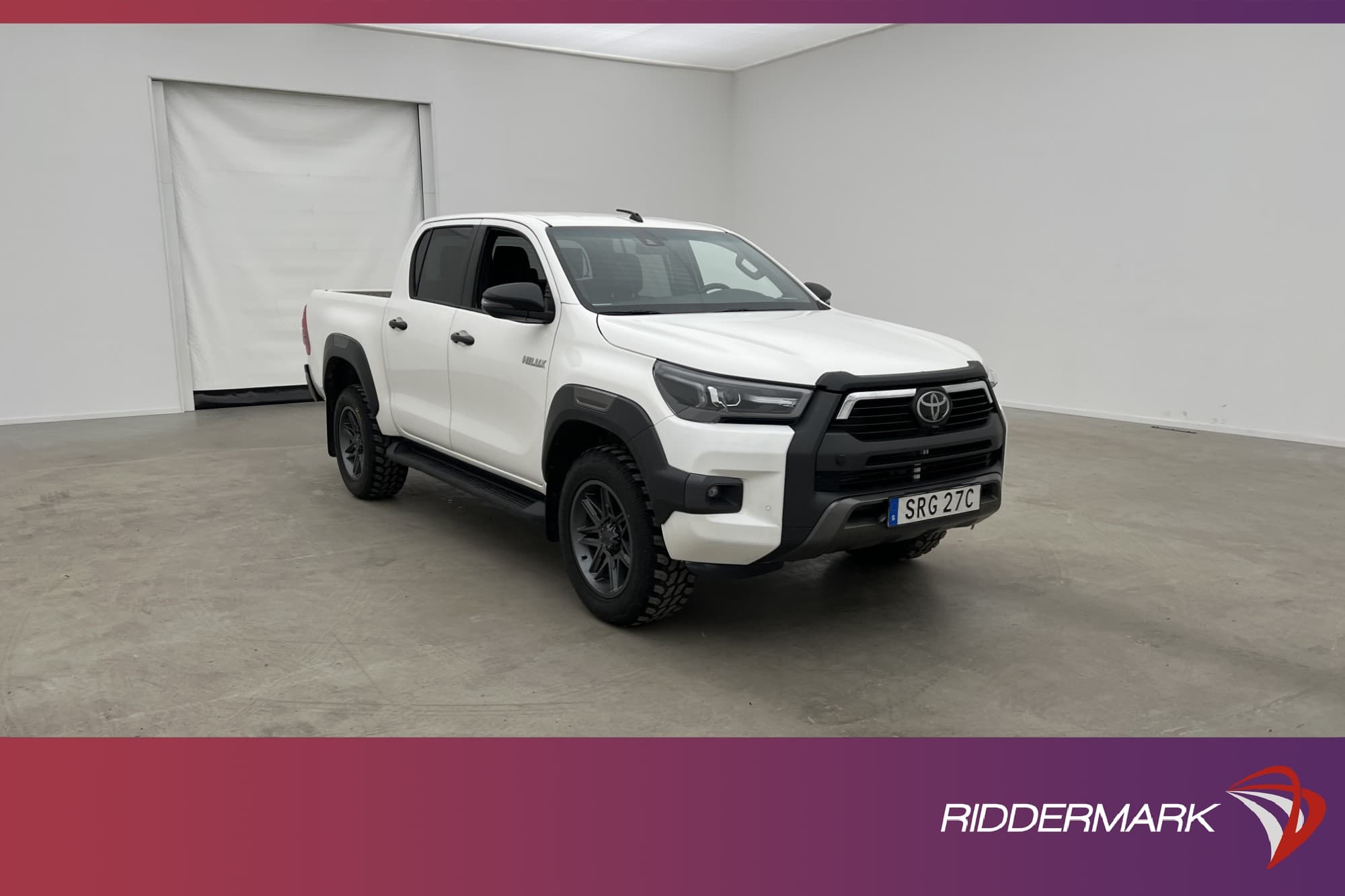 Toyota Hilux Invincible 2.8 4WD